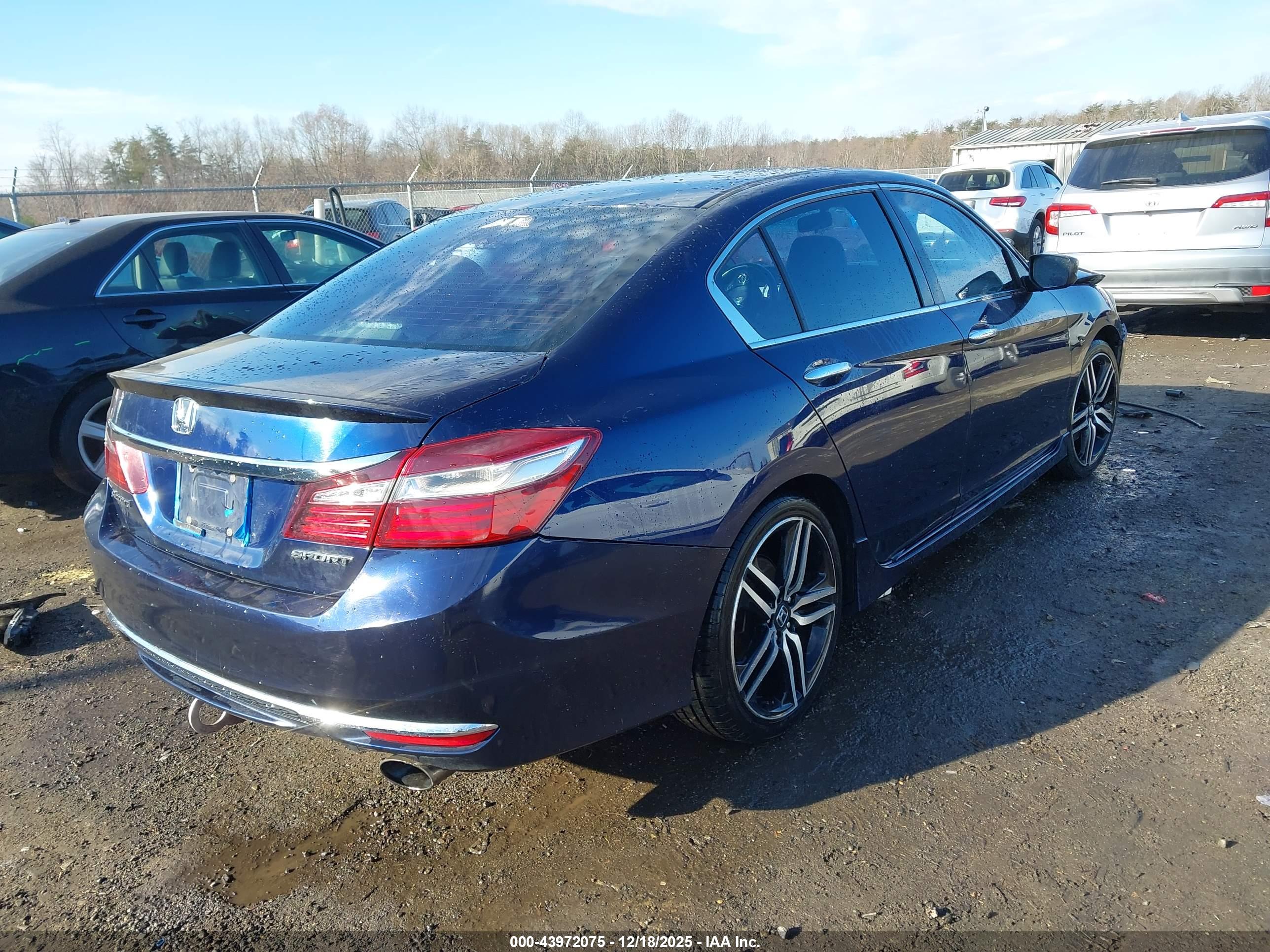 HONDA ACCORD image 4