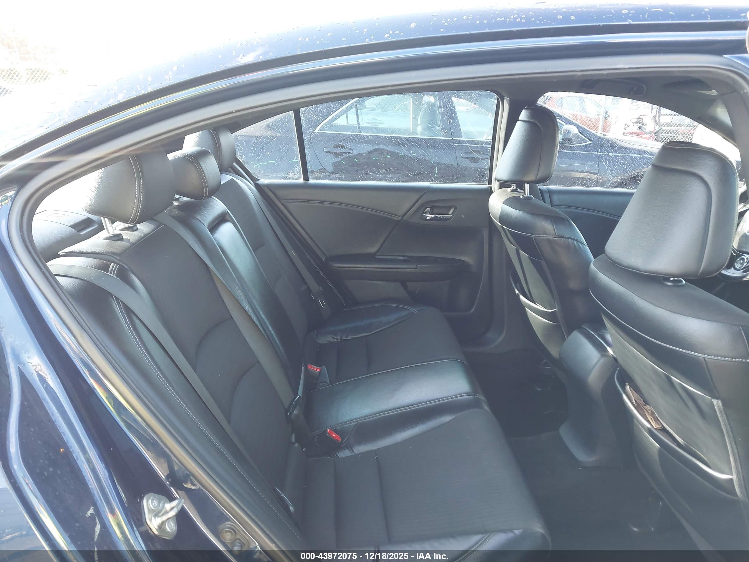 HONDA ACCORD image 8