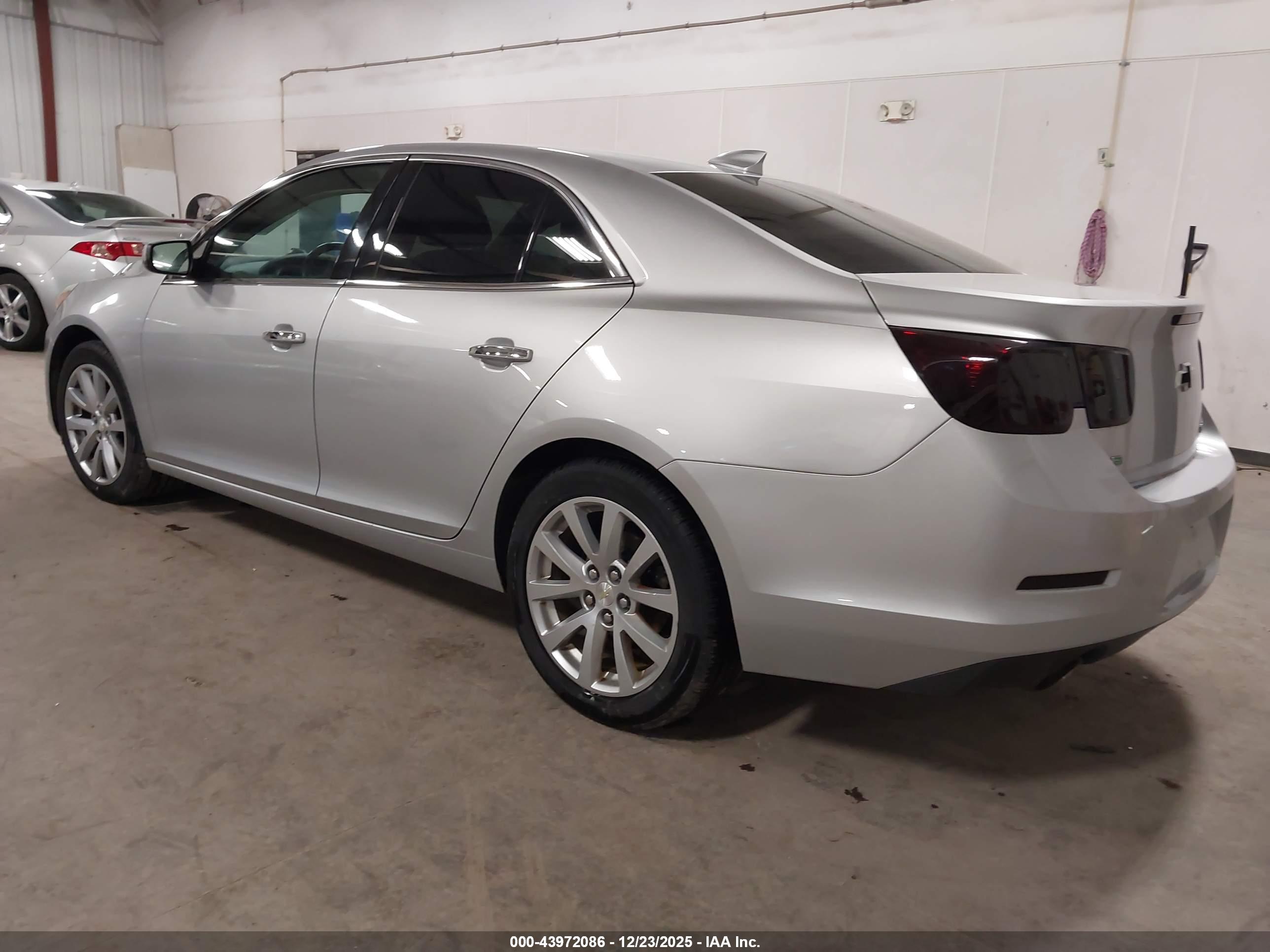 CHEVROLET MALIBU image 3