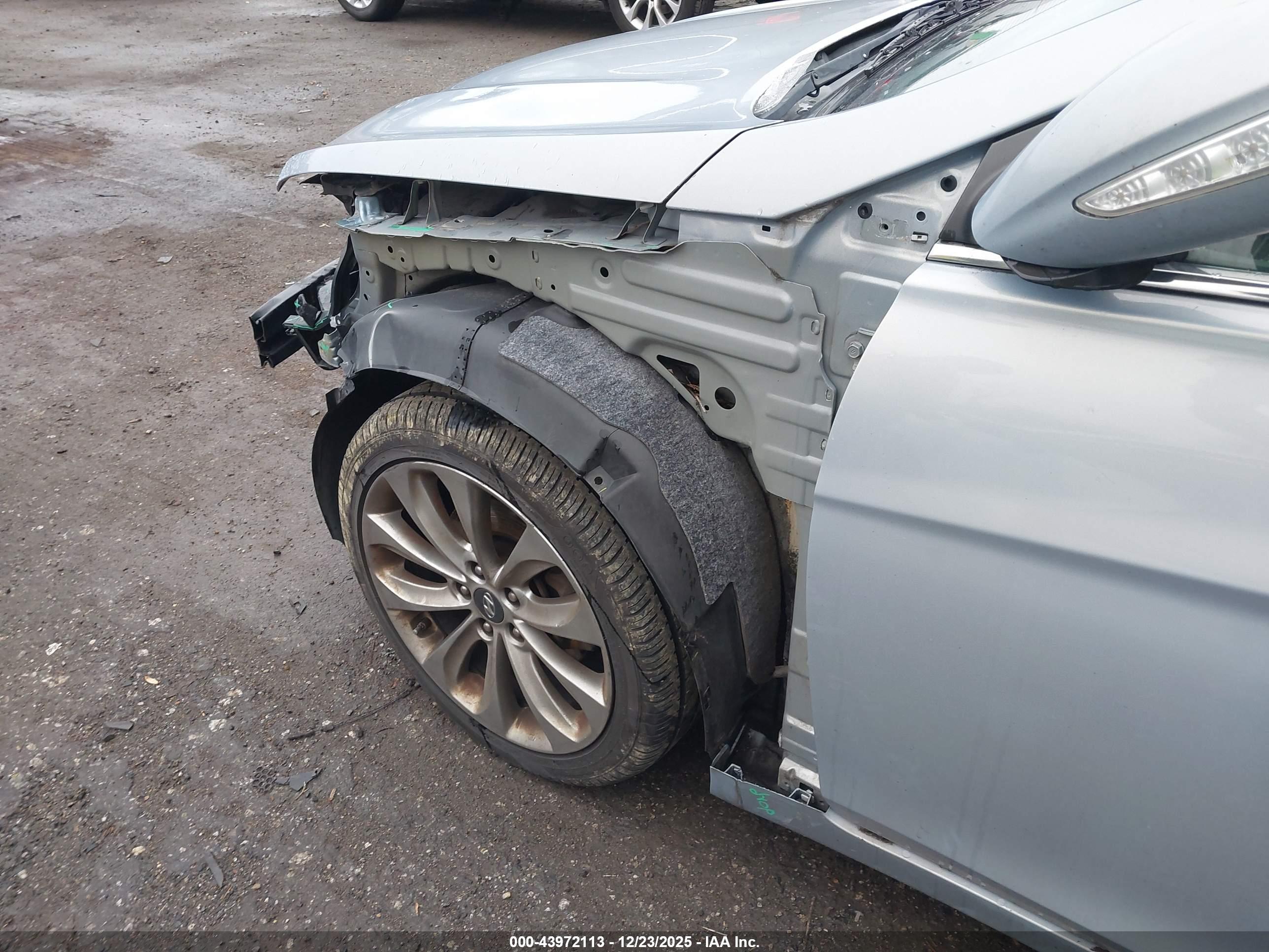 HYUNDAI SONATA image 6