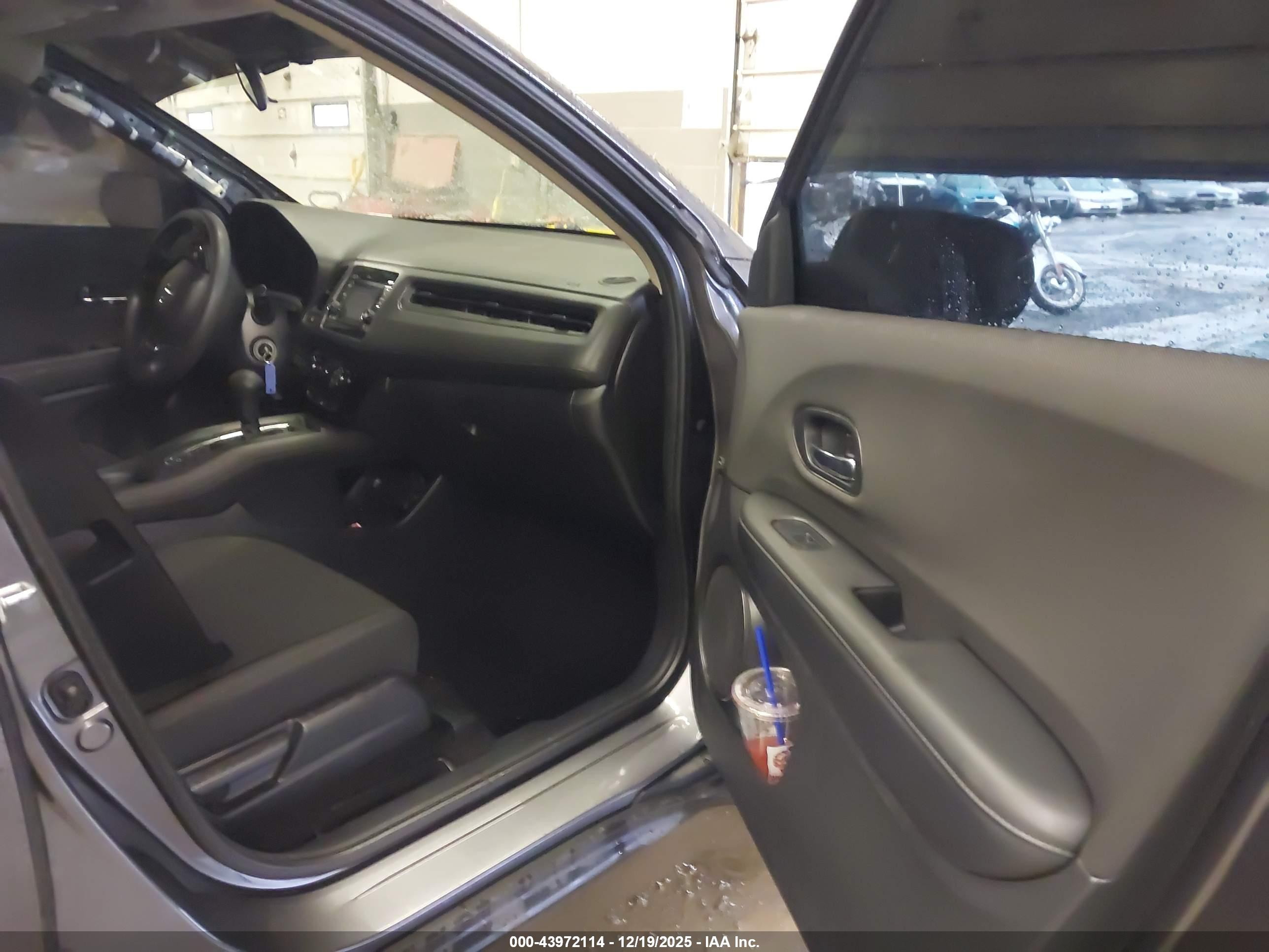 HONDA HR-V image 5