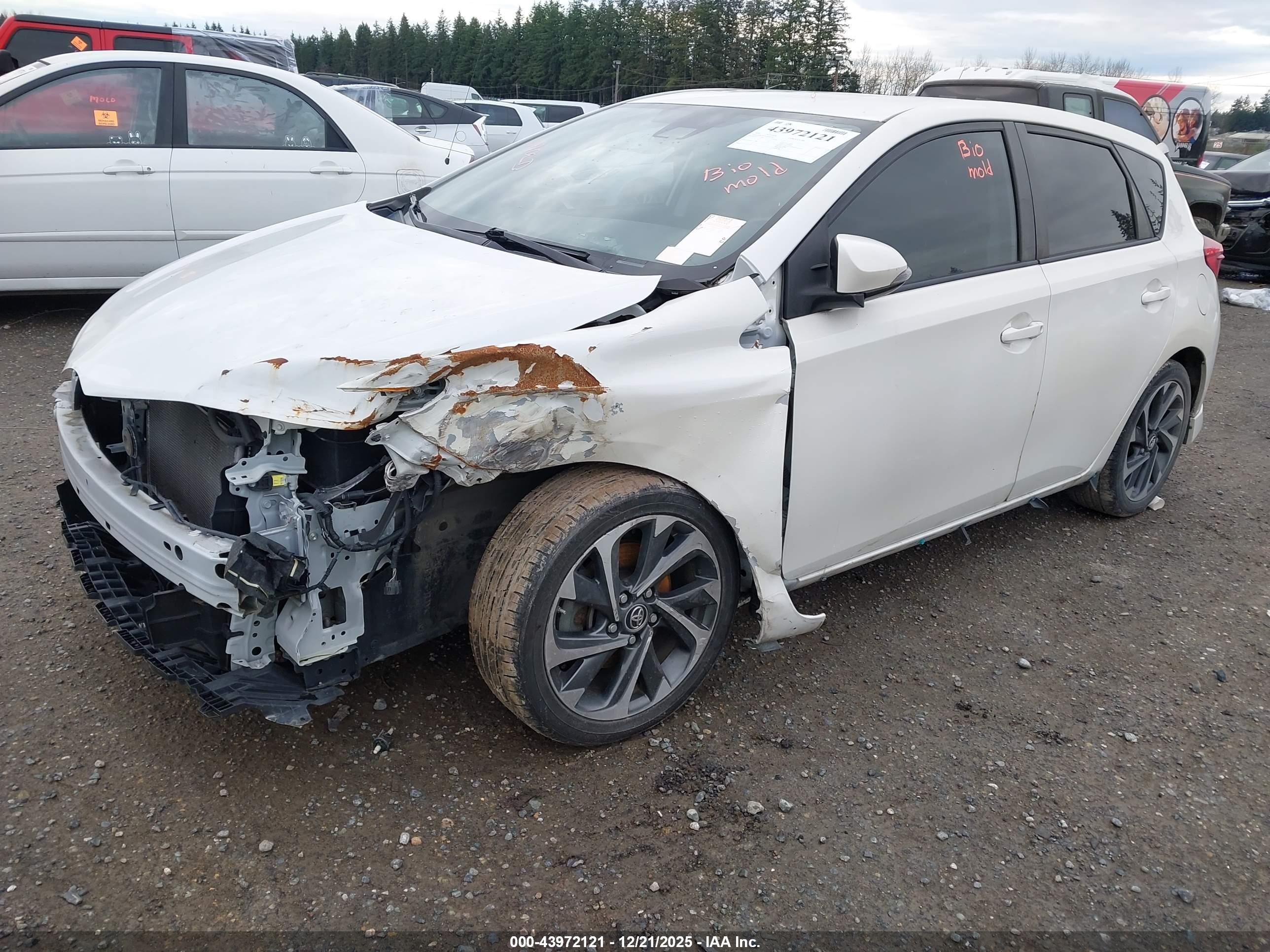 TOYOTA COROLLA image 2