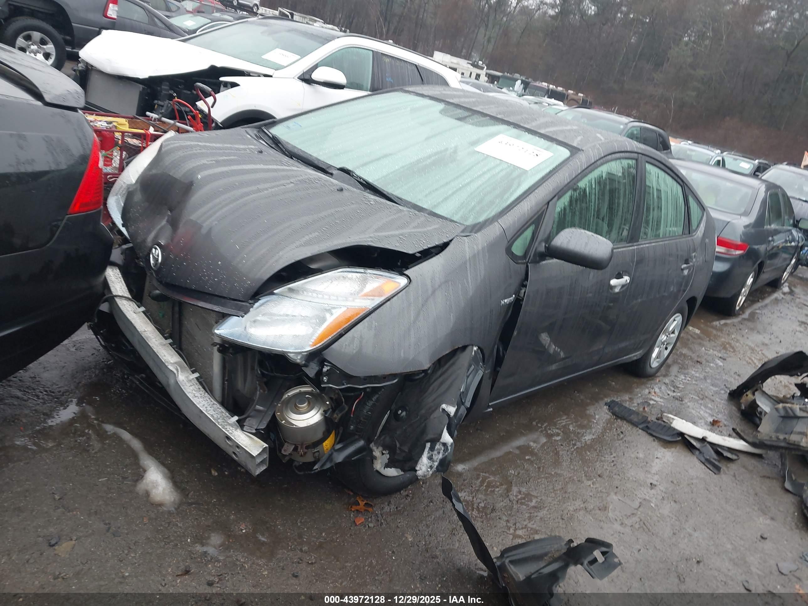 TOYOTA PRIUS image 2
