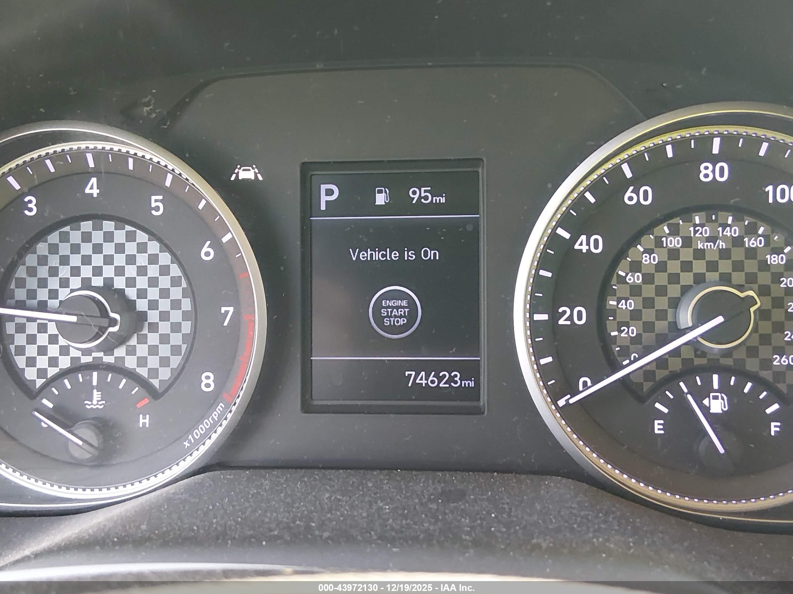 HYUNDAI ELANTRA image 7
