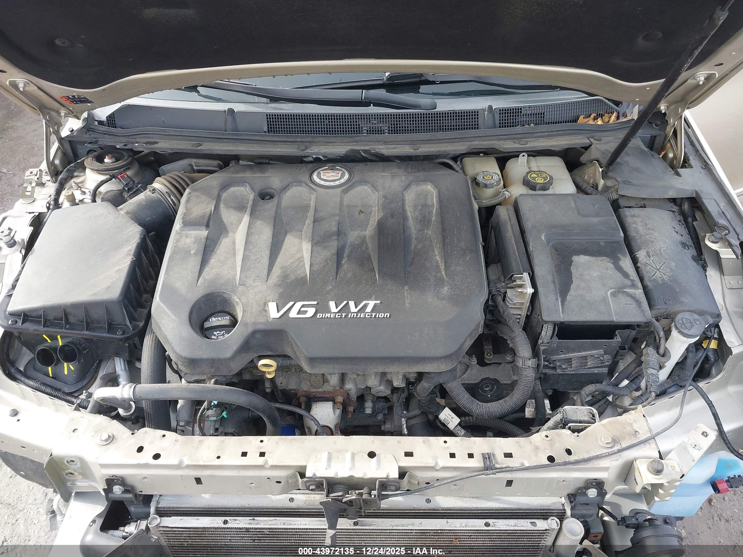 CADILLAC XTS image 10