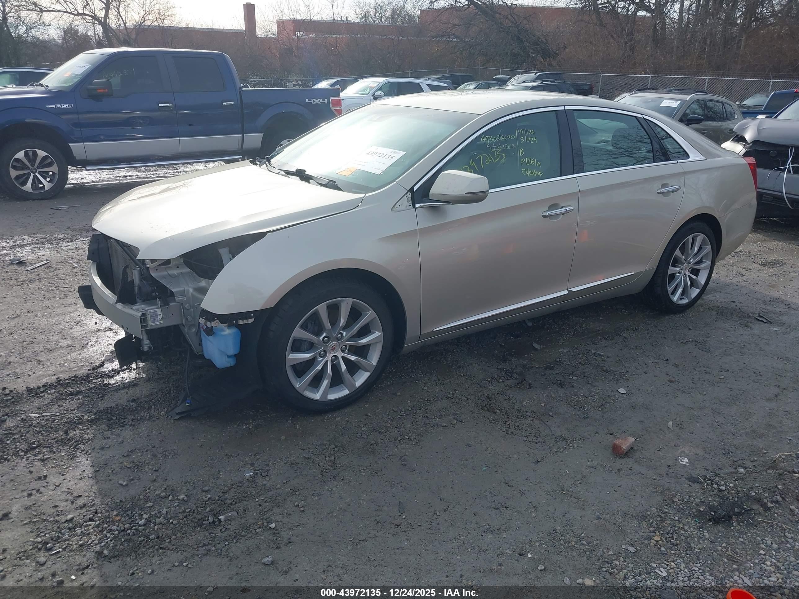 CADILLAC XTS image 2