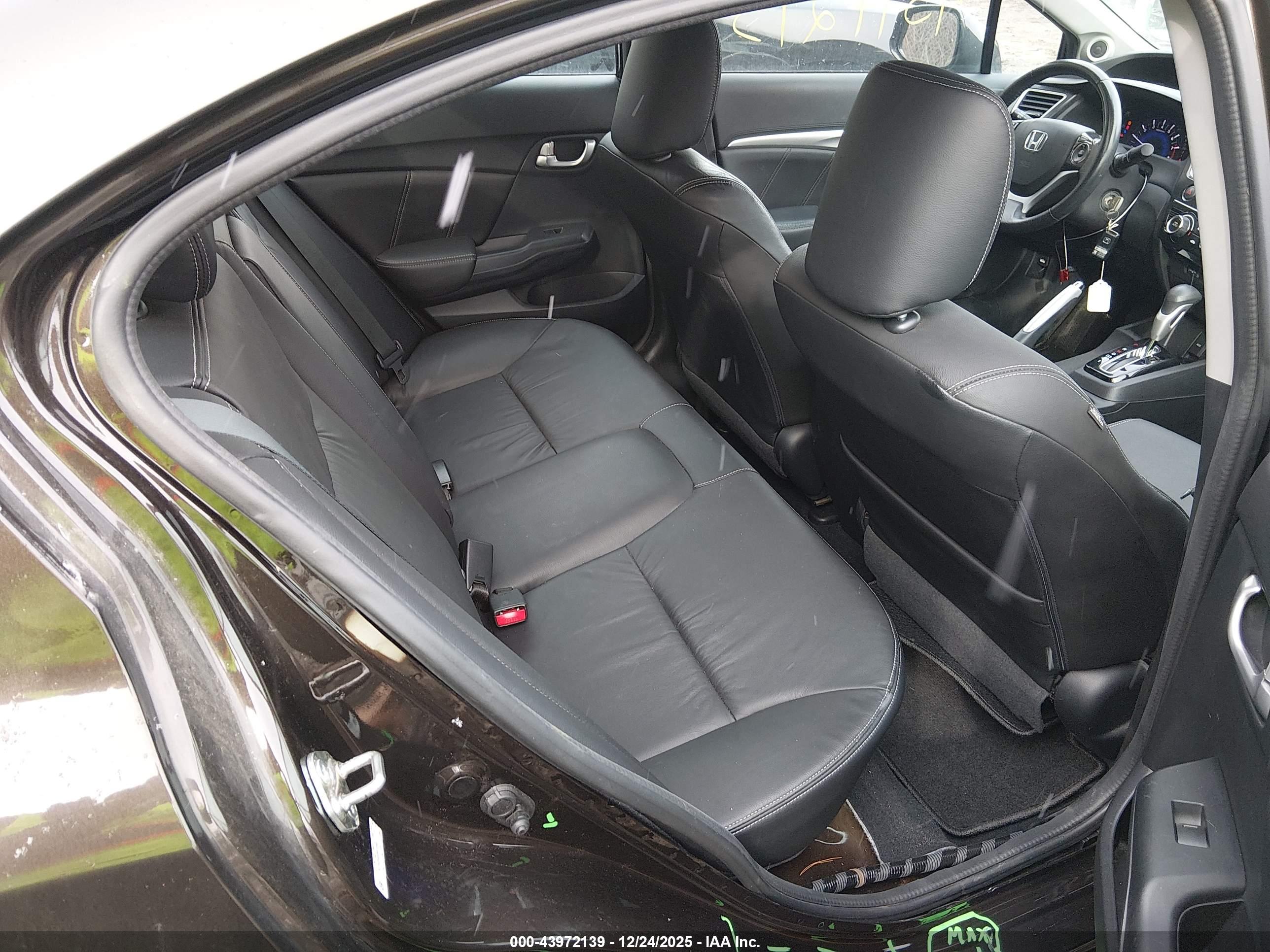 HONDA CIVIC image 8