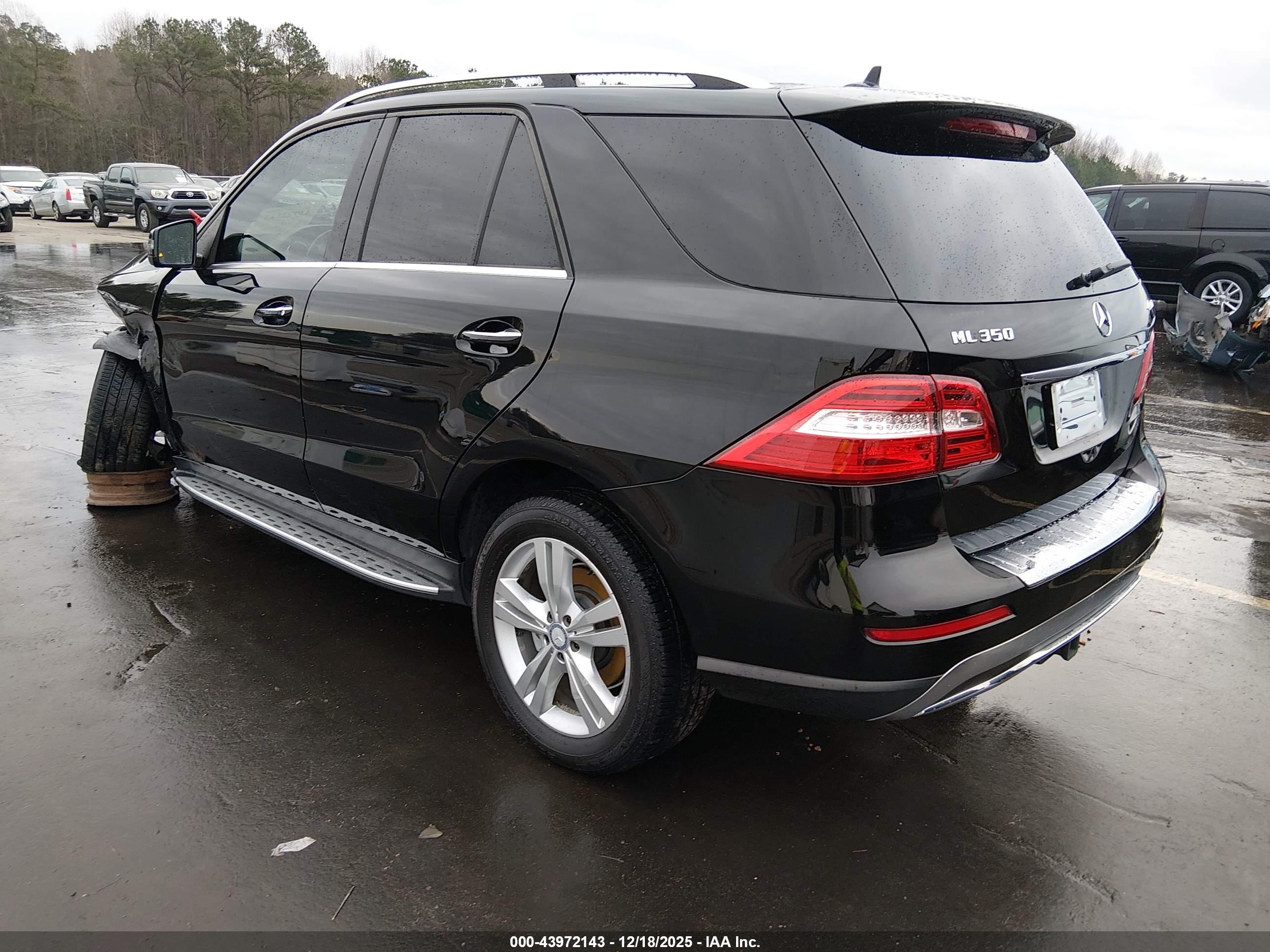 MERCEDES-BENZ ML image 3