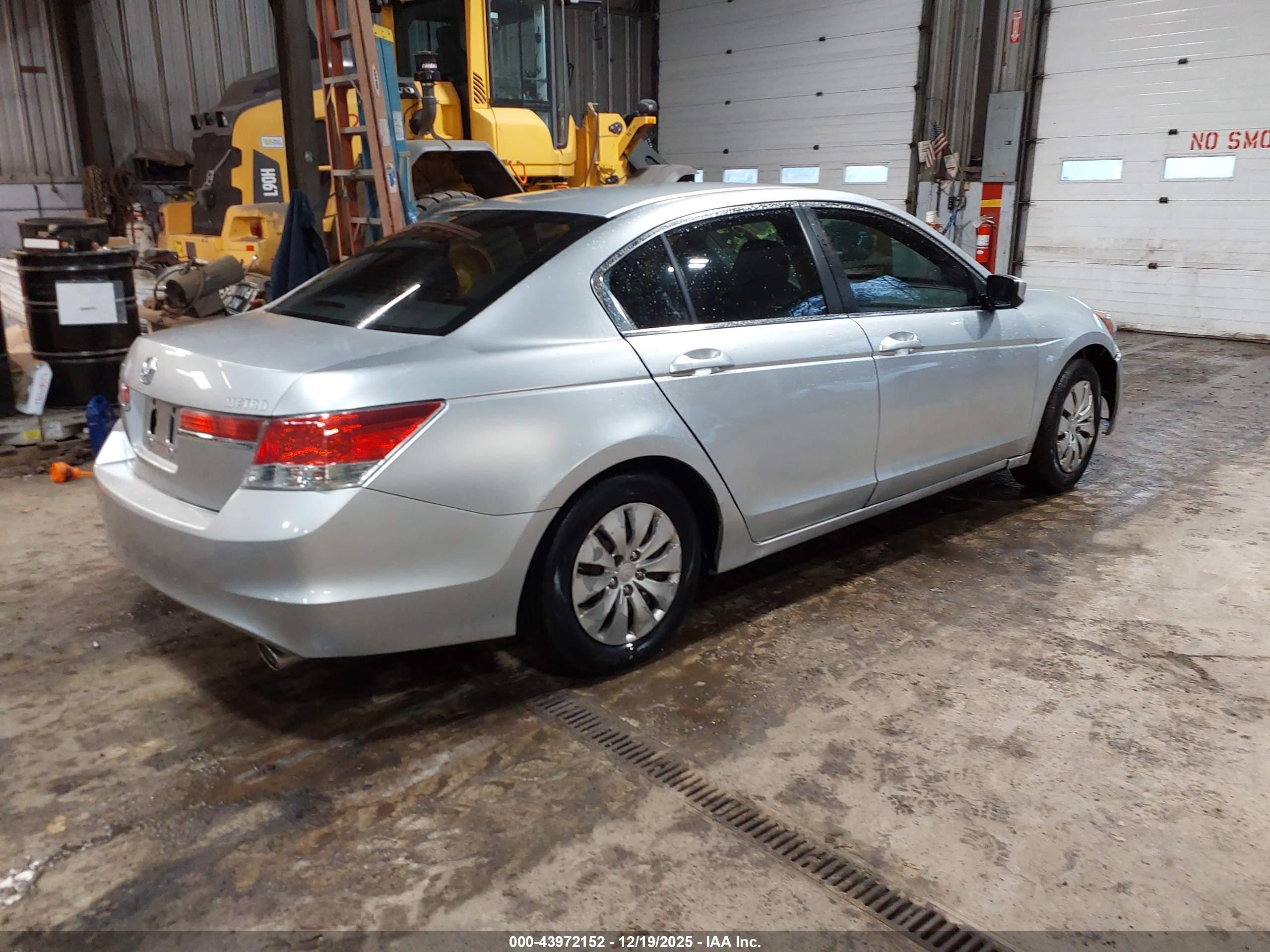 HONDA ACCORD image 4