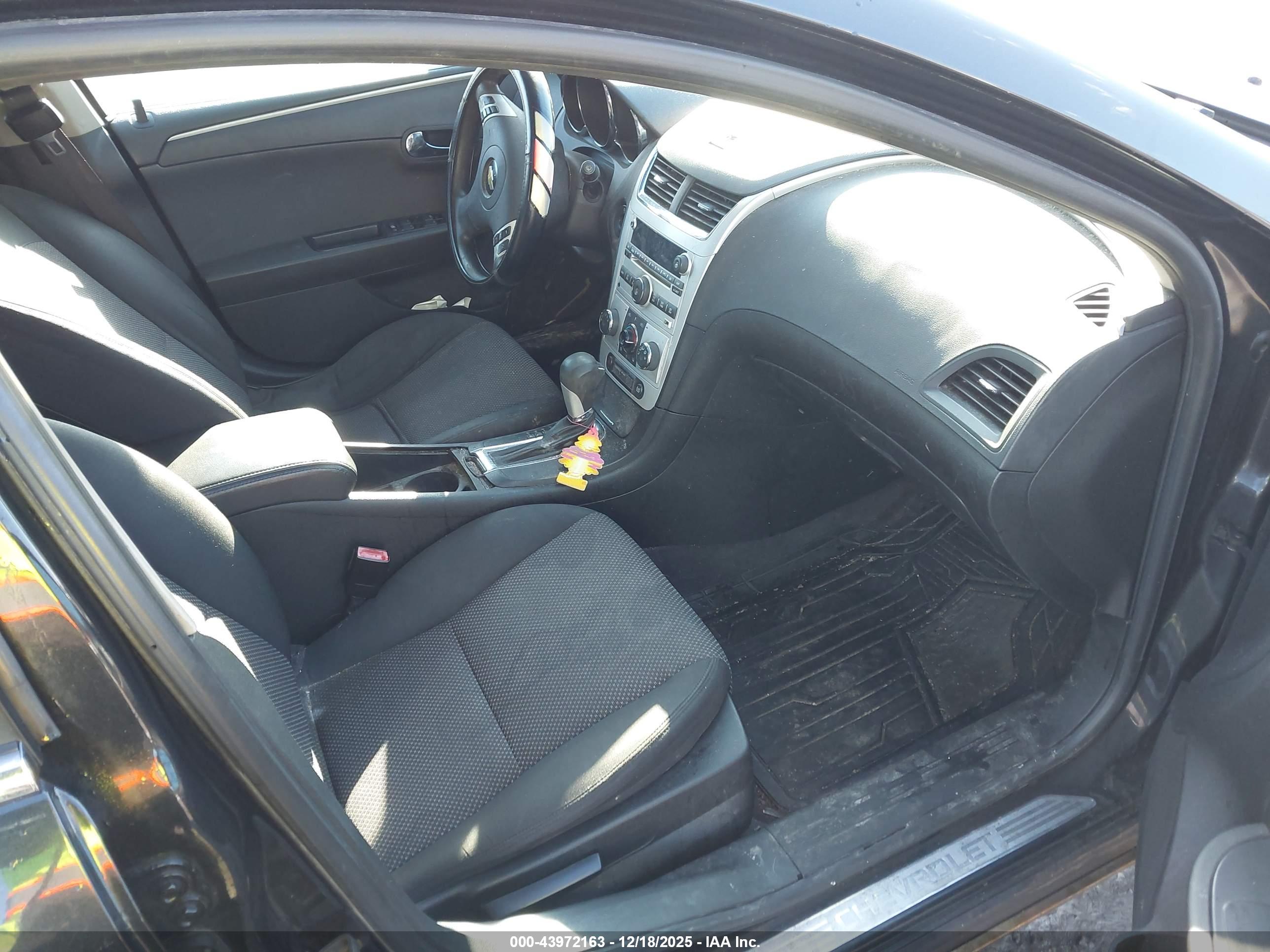 CHEVROLET MALIBU image 5