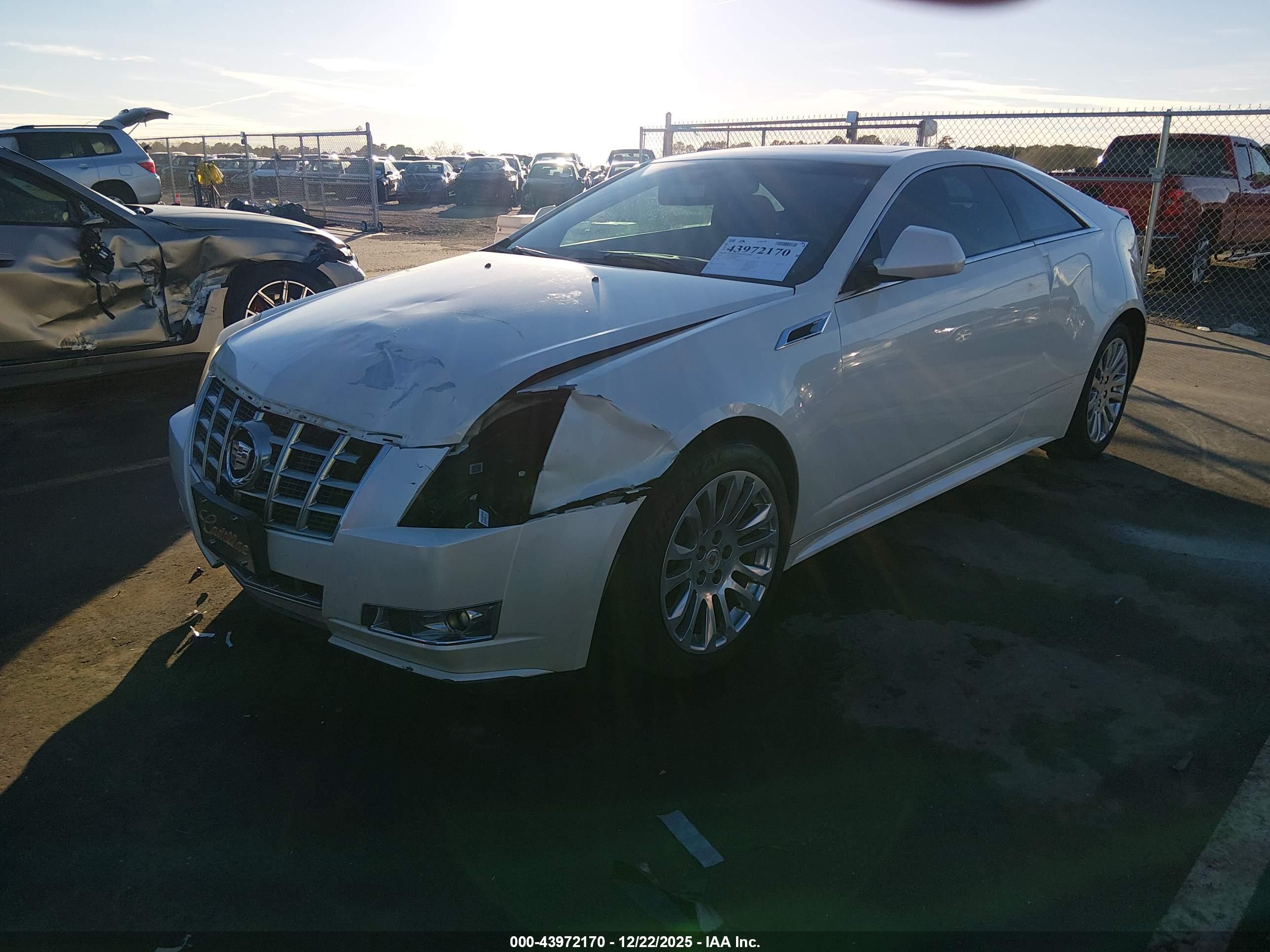 CADILLAC CTS image 2
