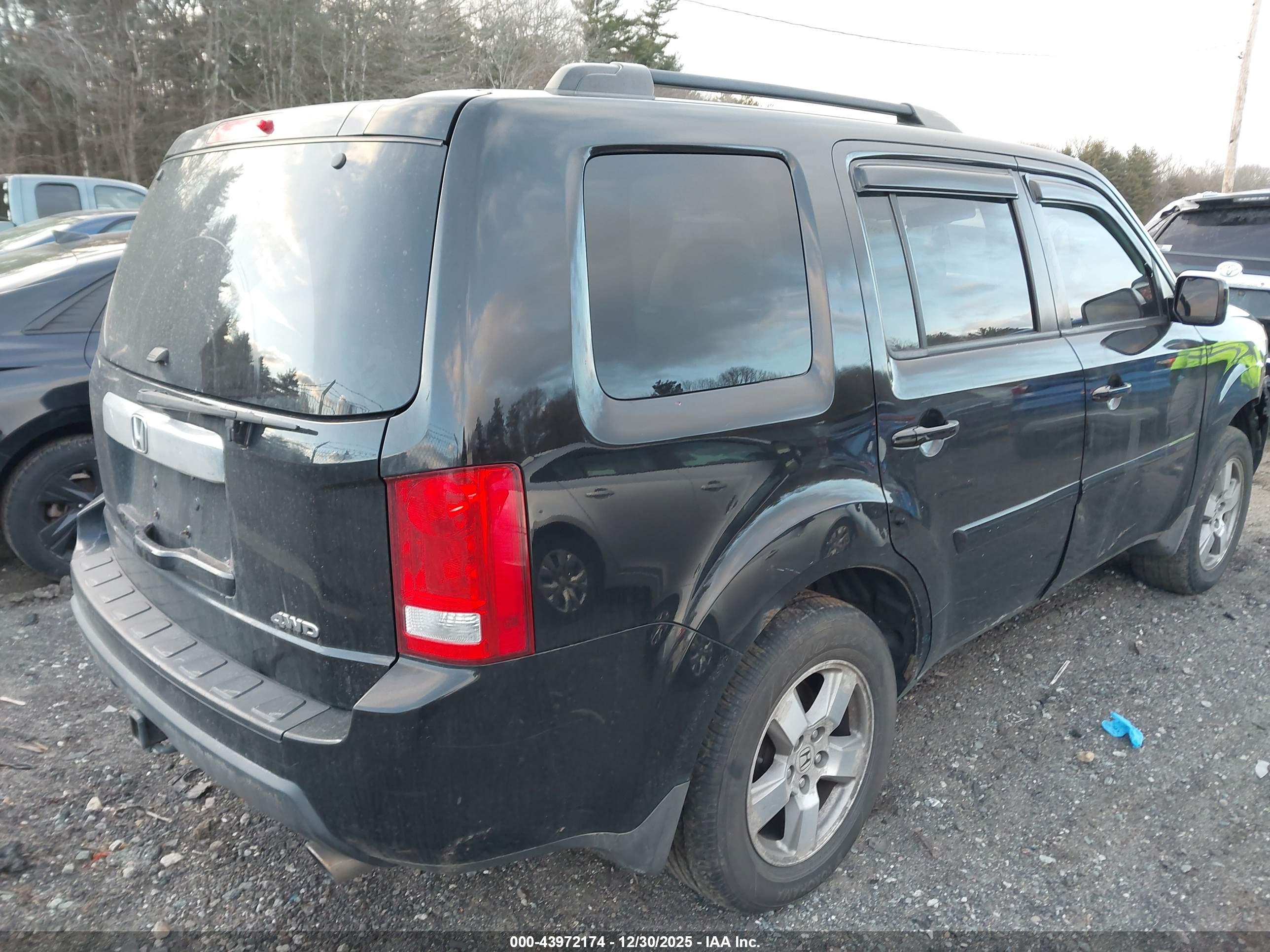 HONDA PILOT image 4