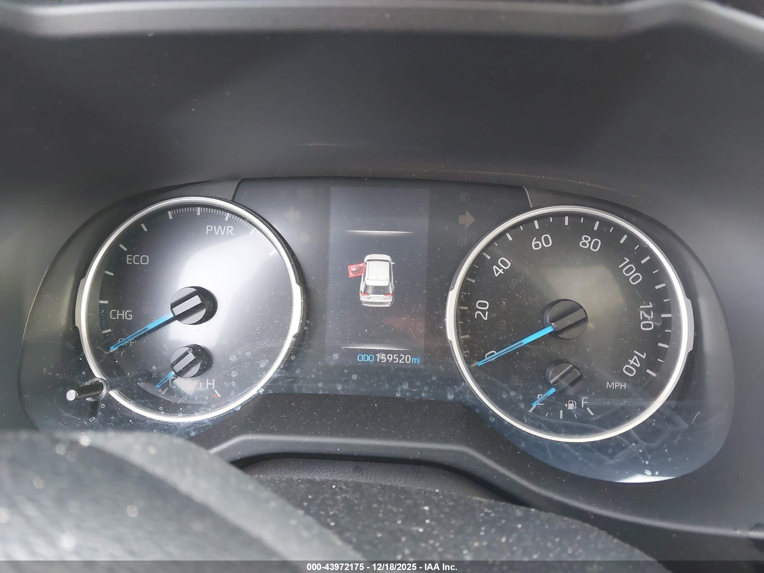 TOYOTA RAV4 image 7