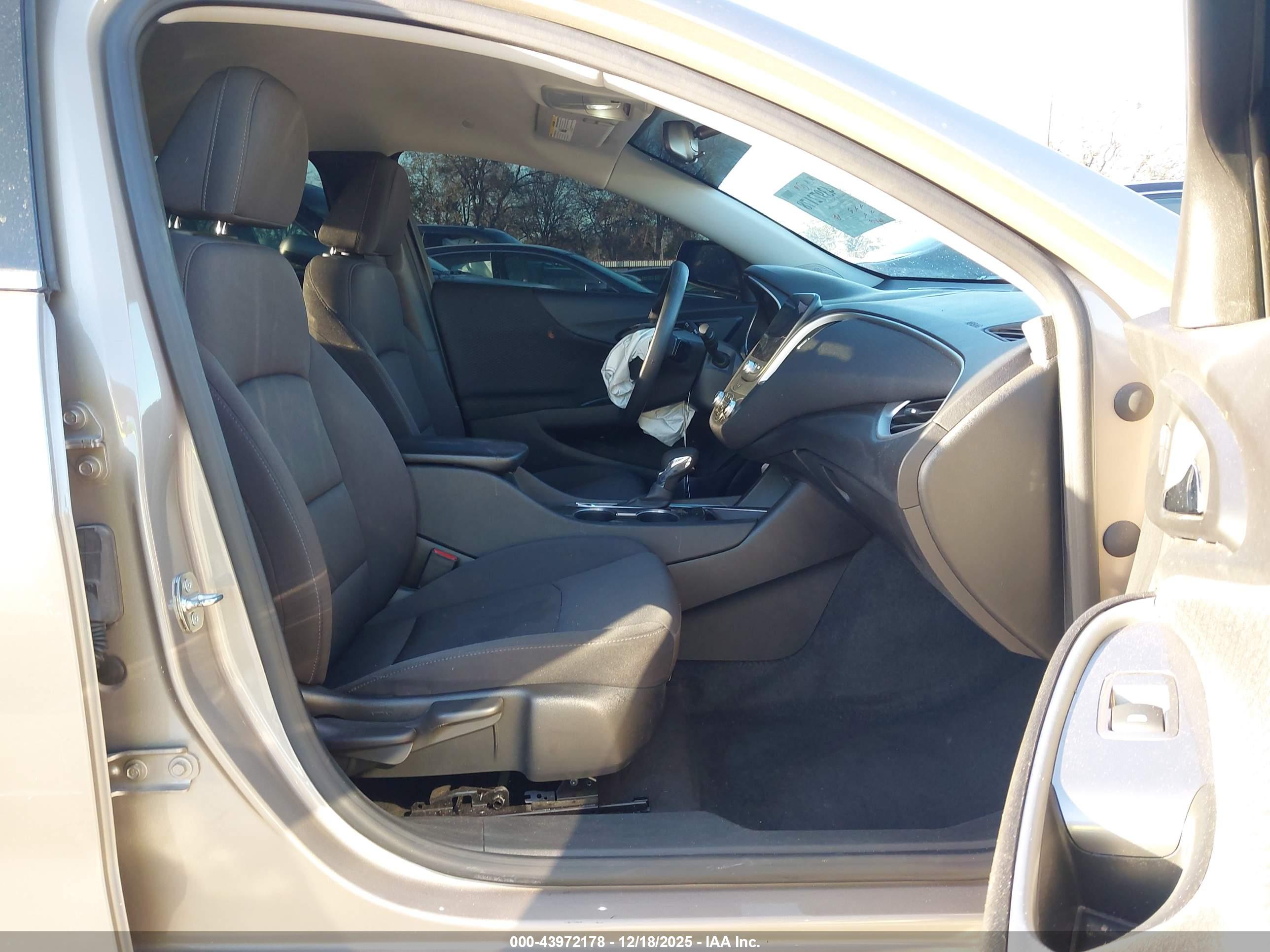 CHEVROLET MALIBU image 5