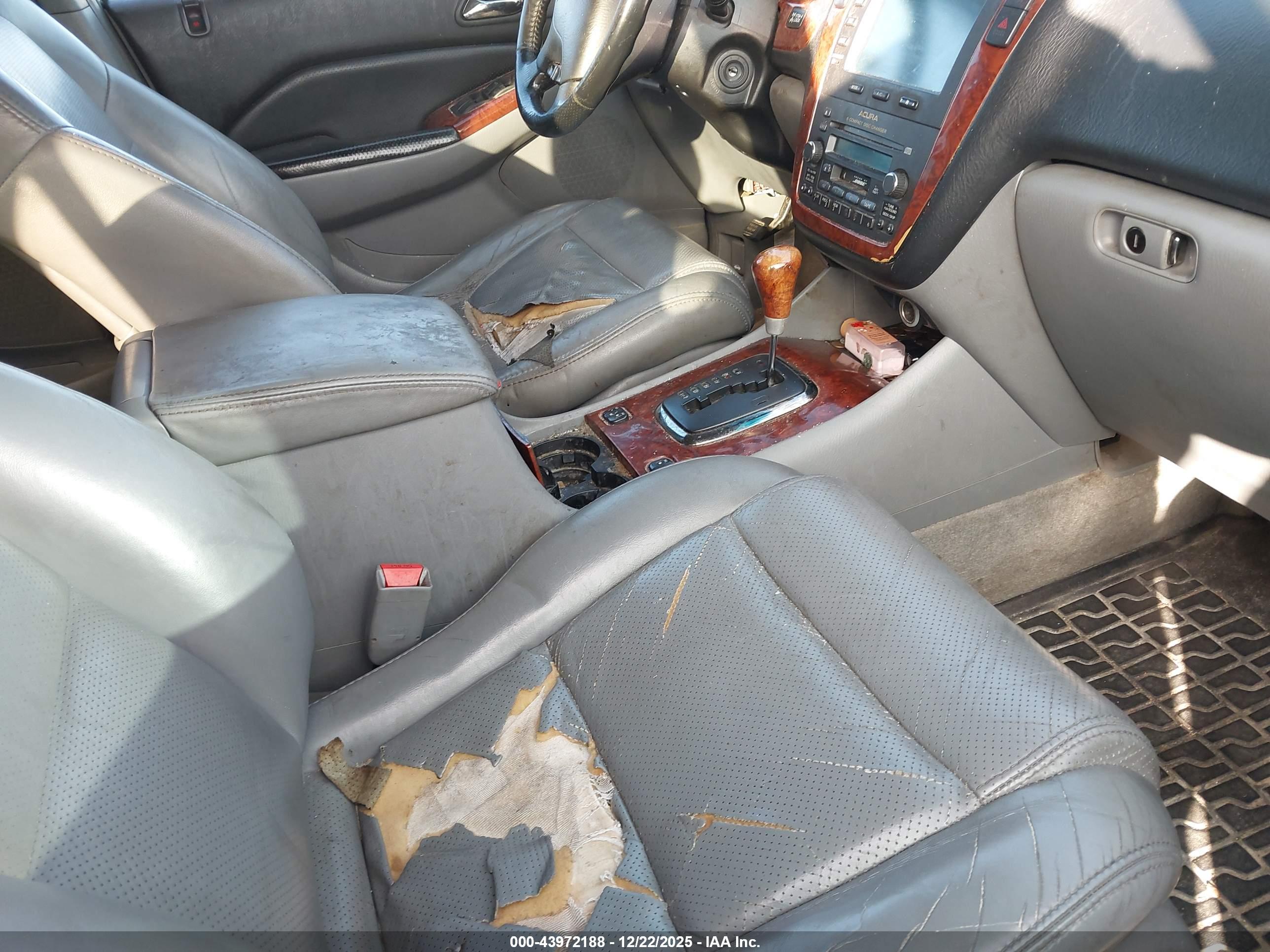 ACURA MDX image 5