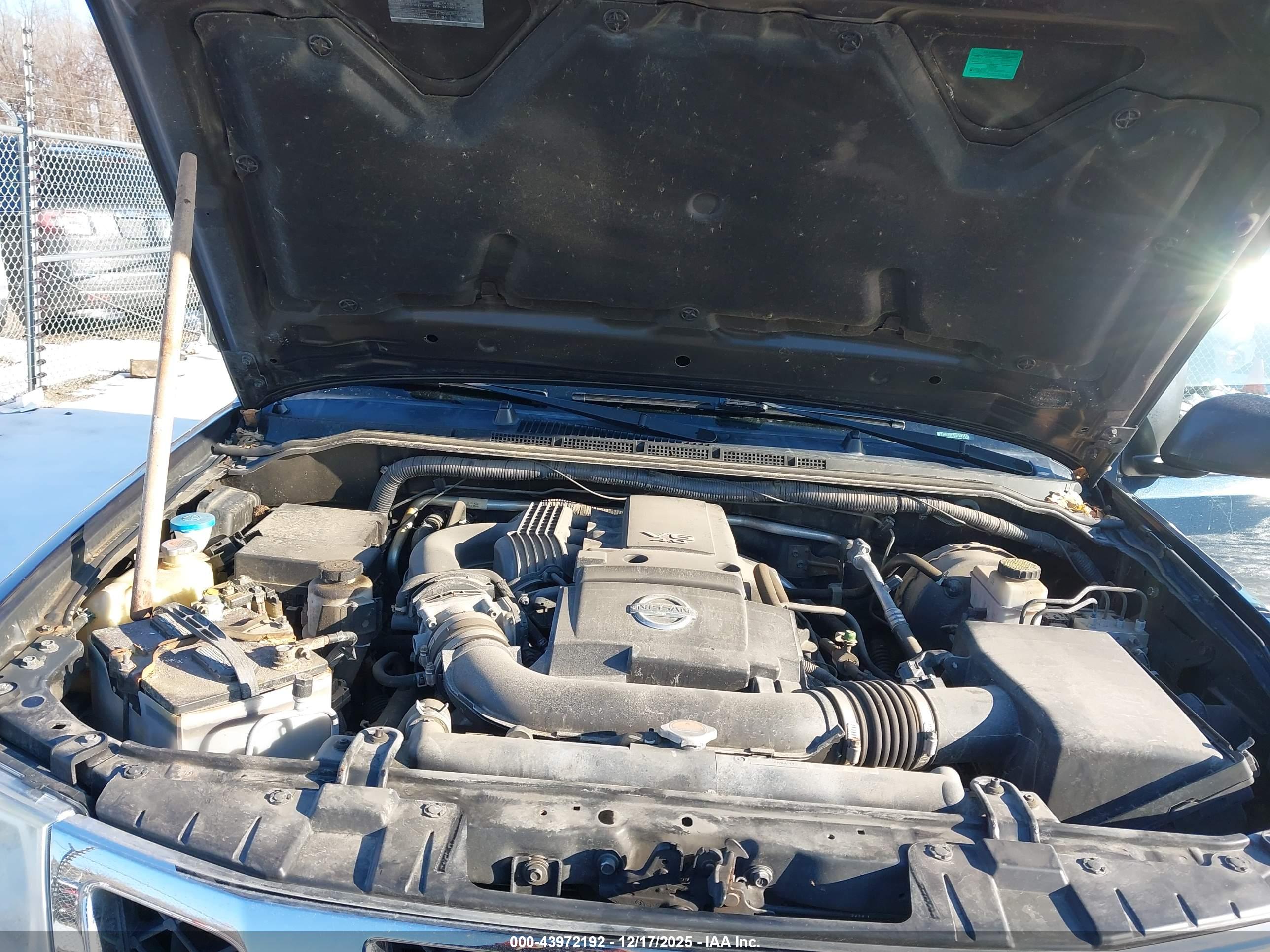 NISSAN FRONTIER image 10