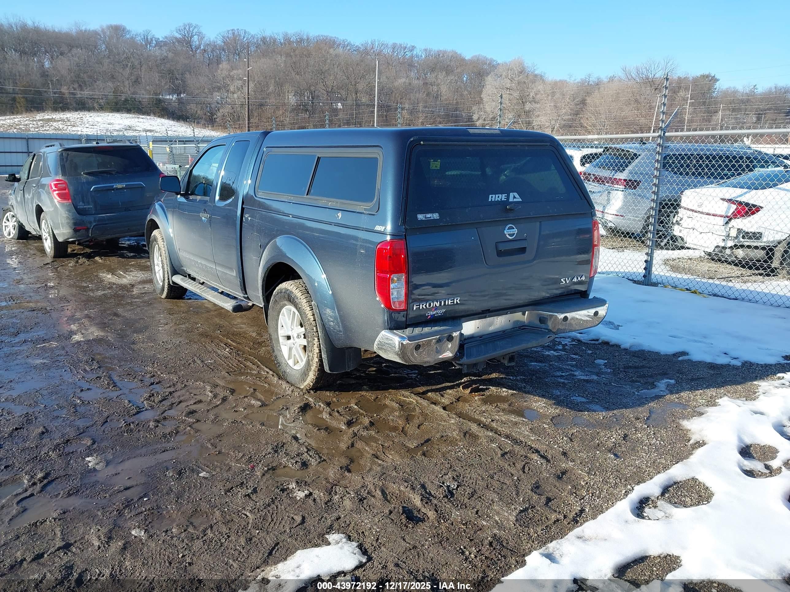 NISSAN FRONTIER image 3