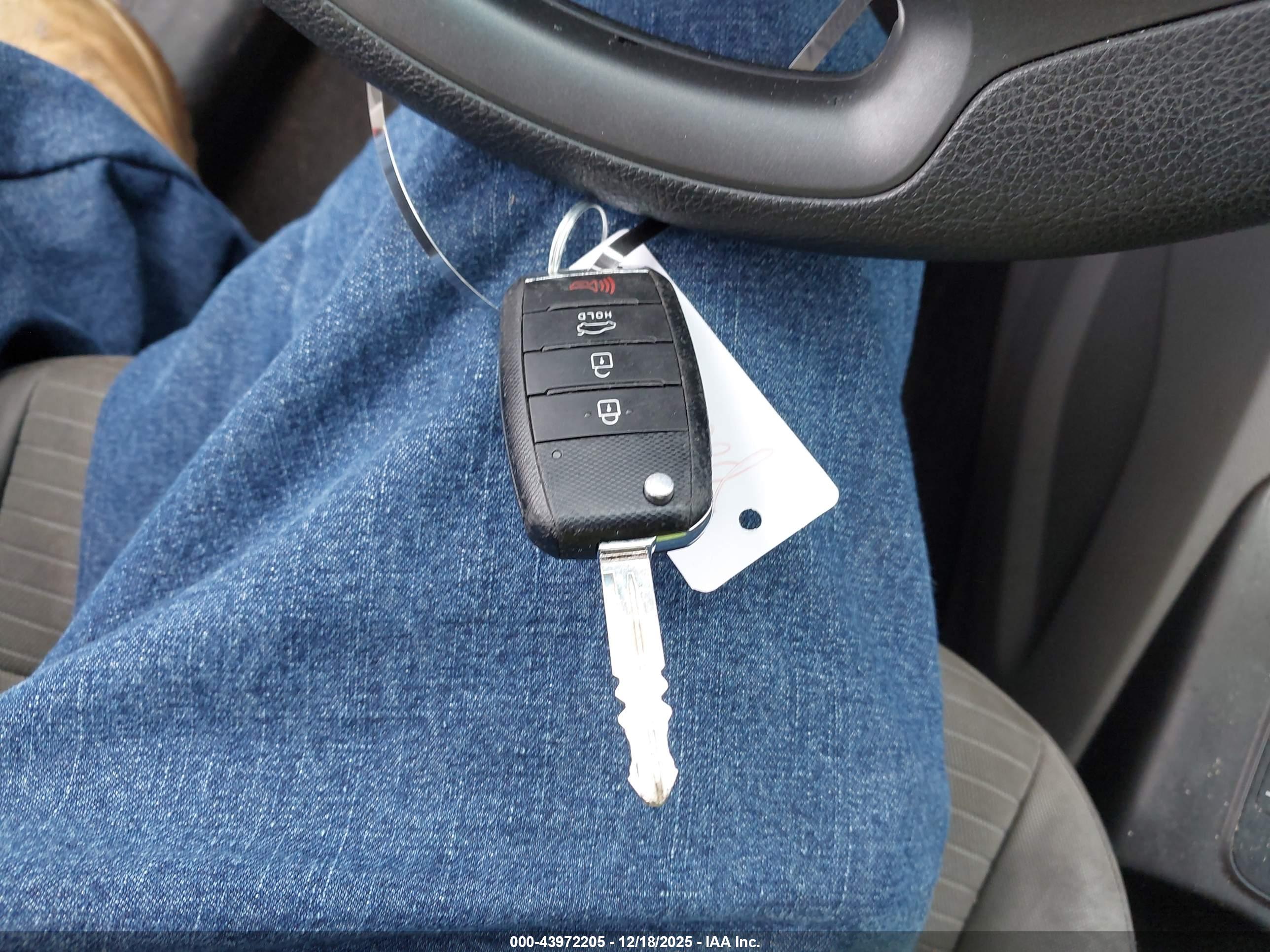 KIA FORTE image 11