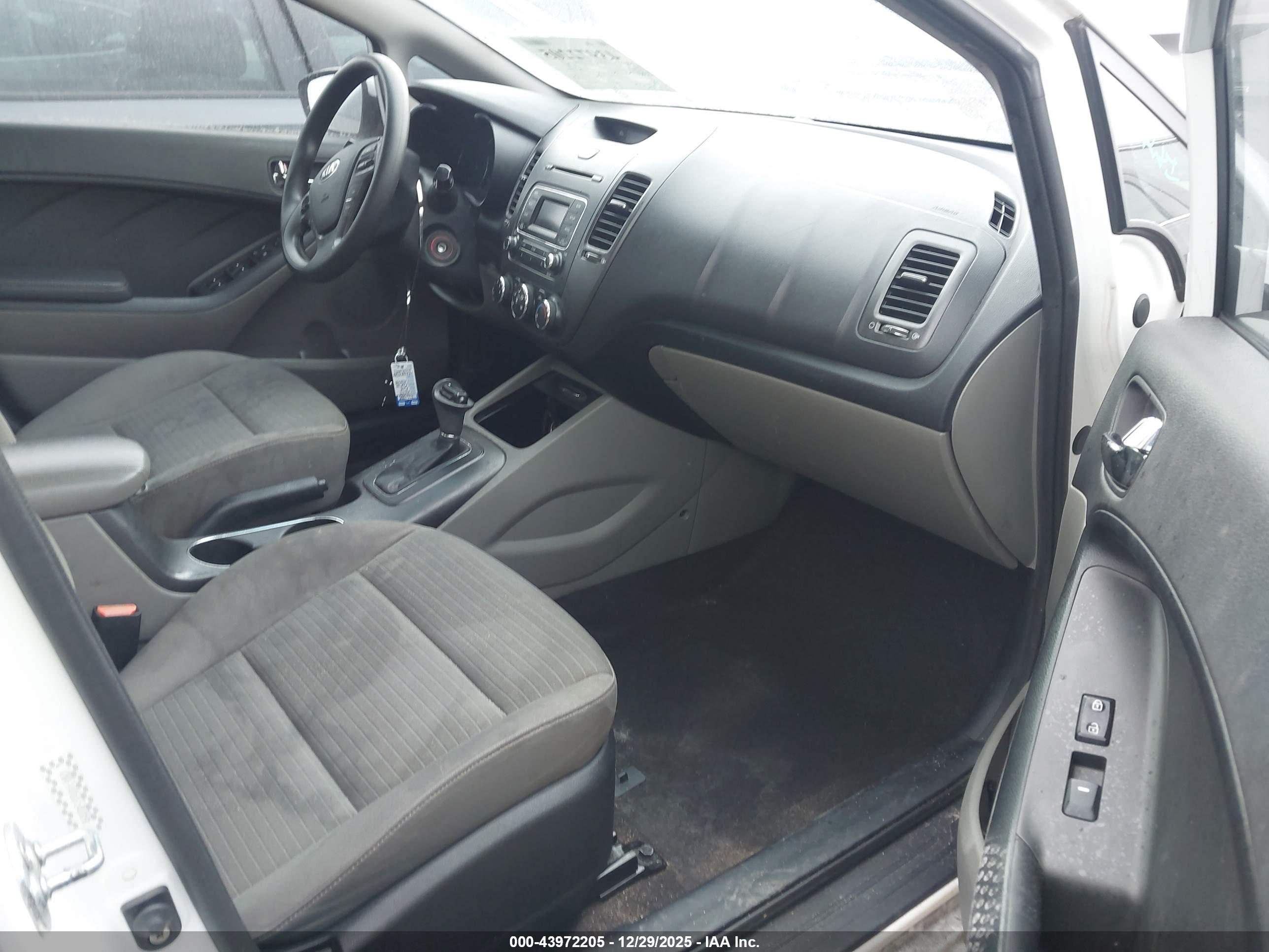 KIA FORTE image 5