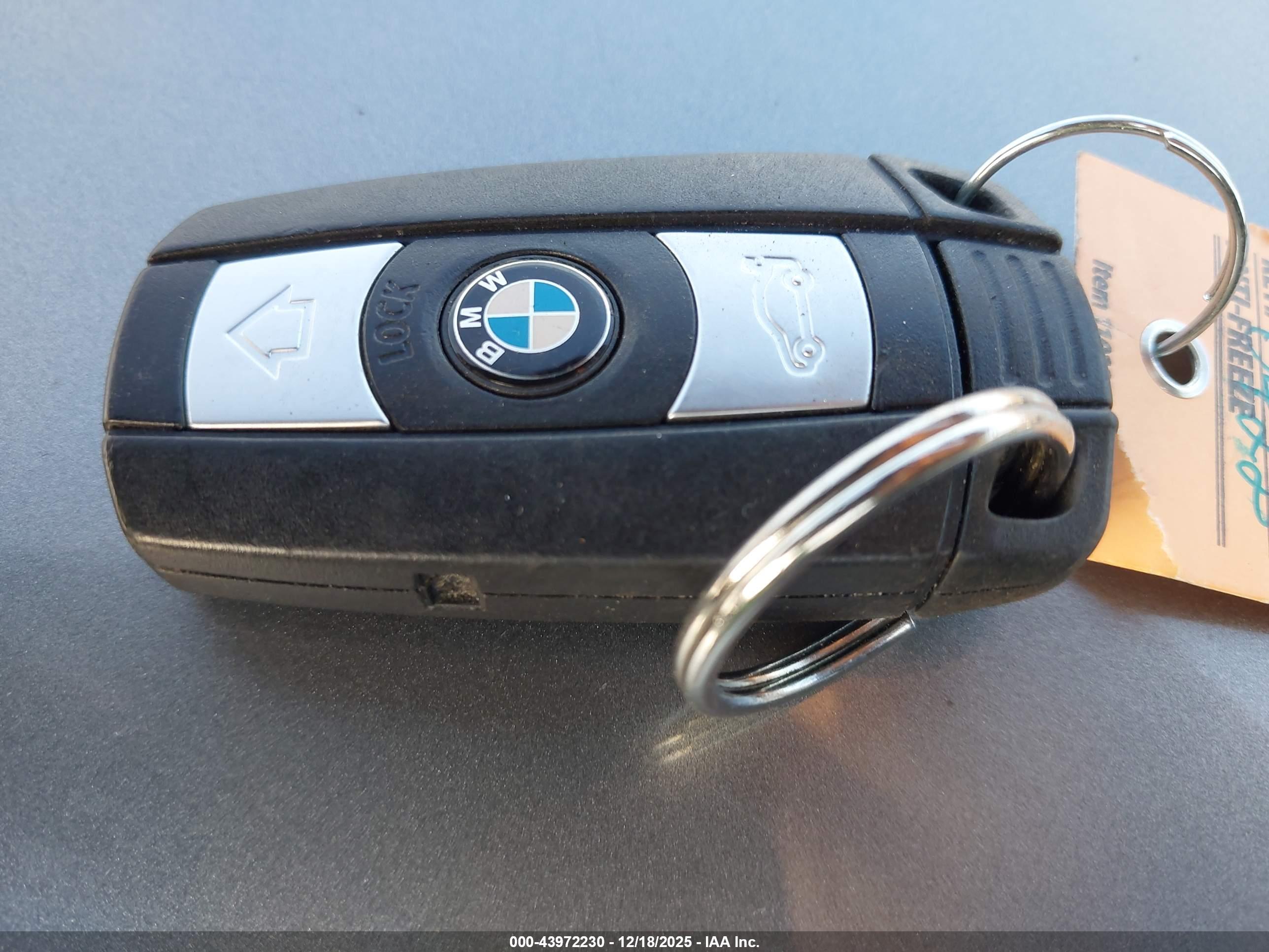 BMW 328I image 11