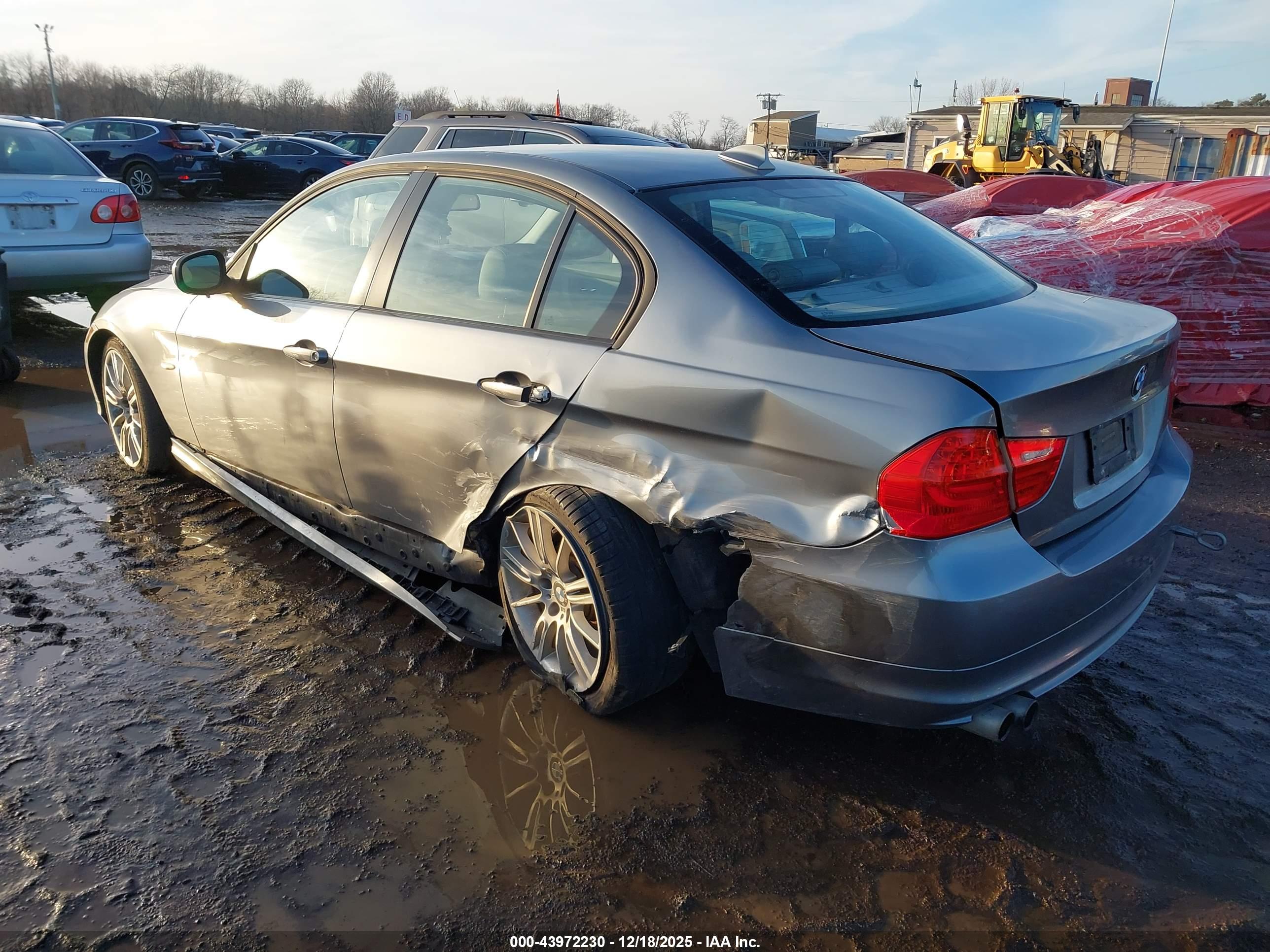 BMW 328I image 6