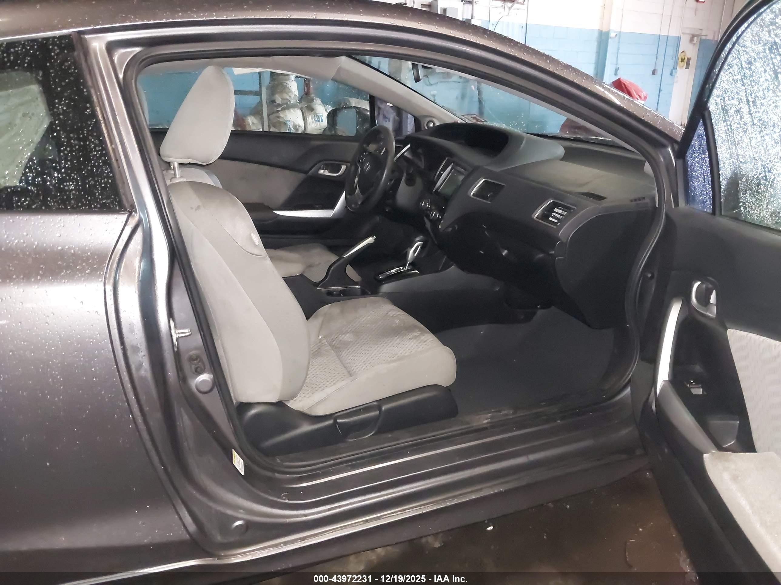 HONDA CIVIC image 5