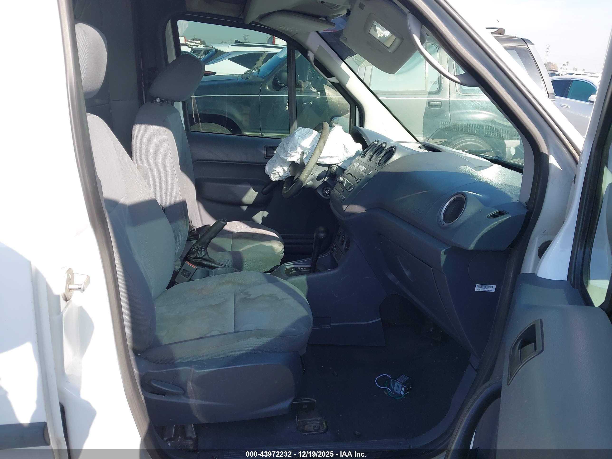 FORD TRANSIT image 5