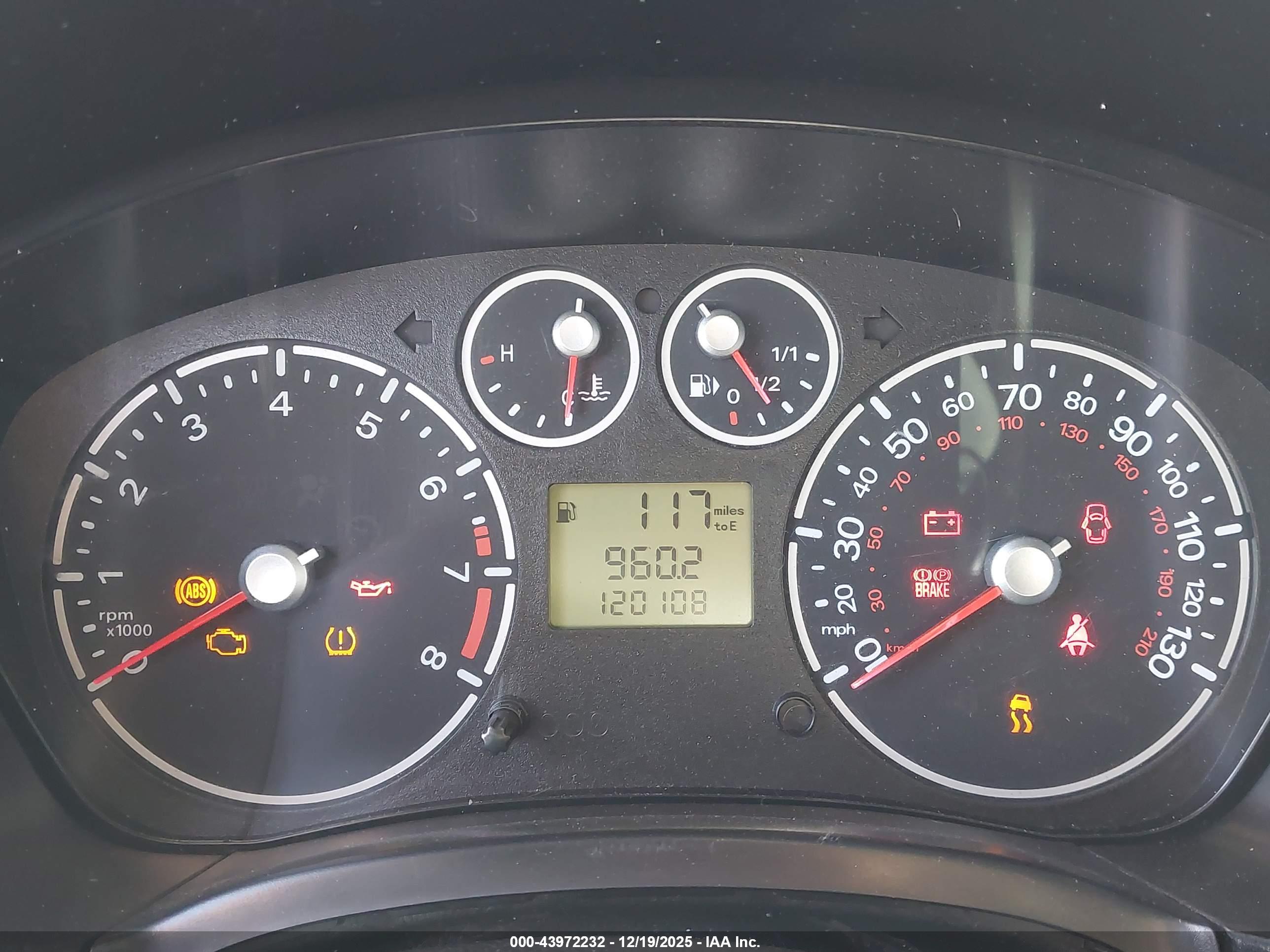 FORD TRANSIT image 7