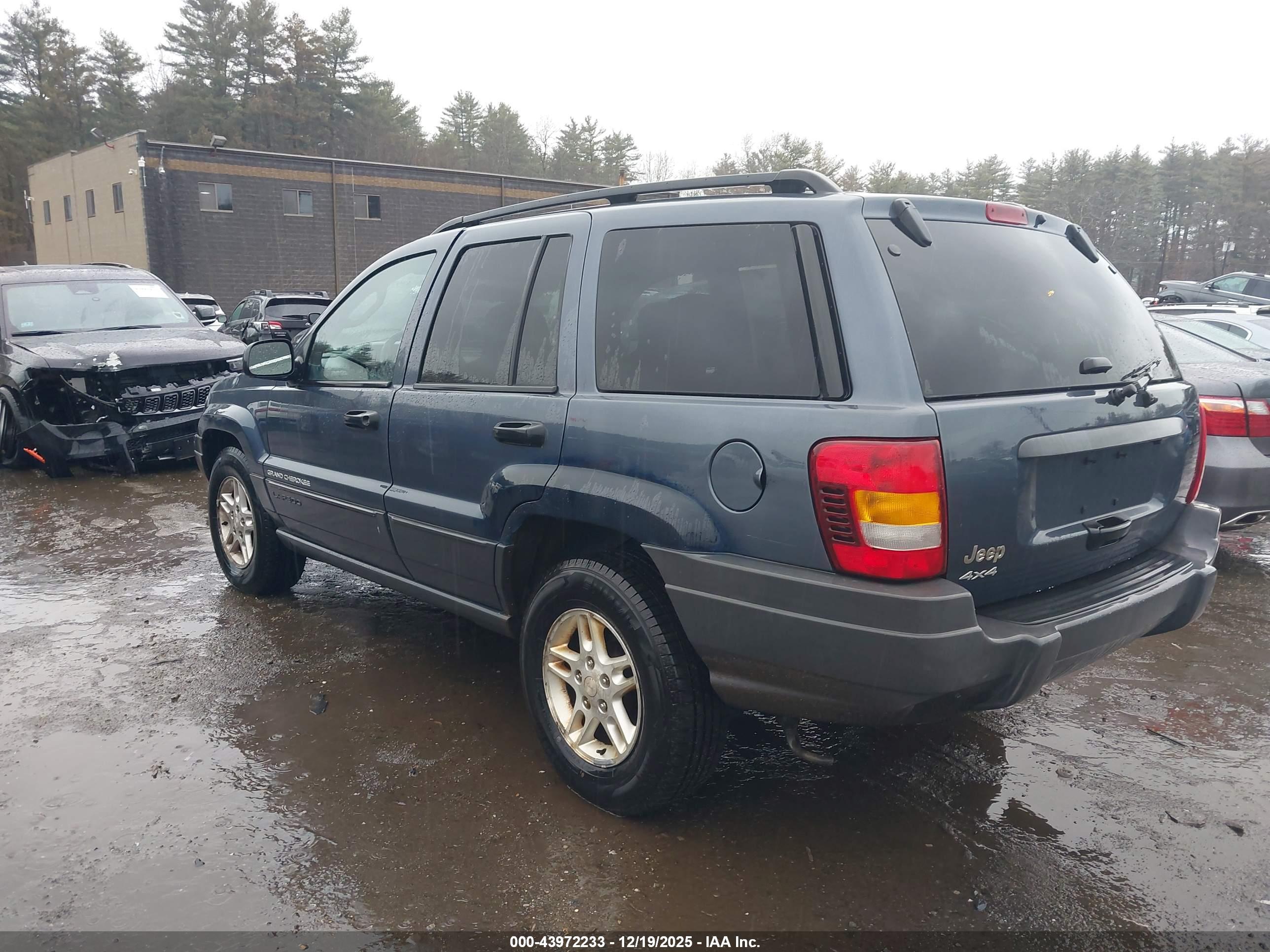 JEEP GRAND image 3