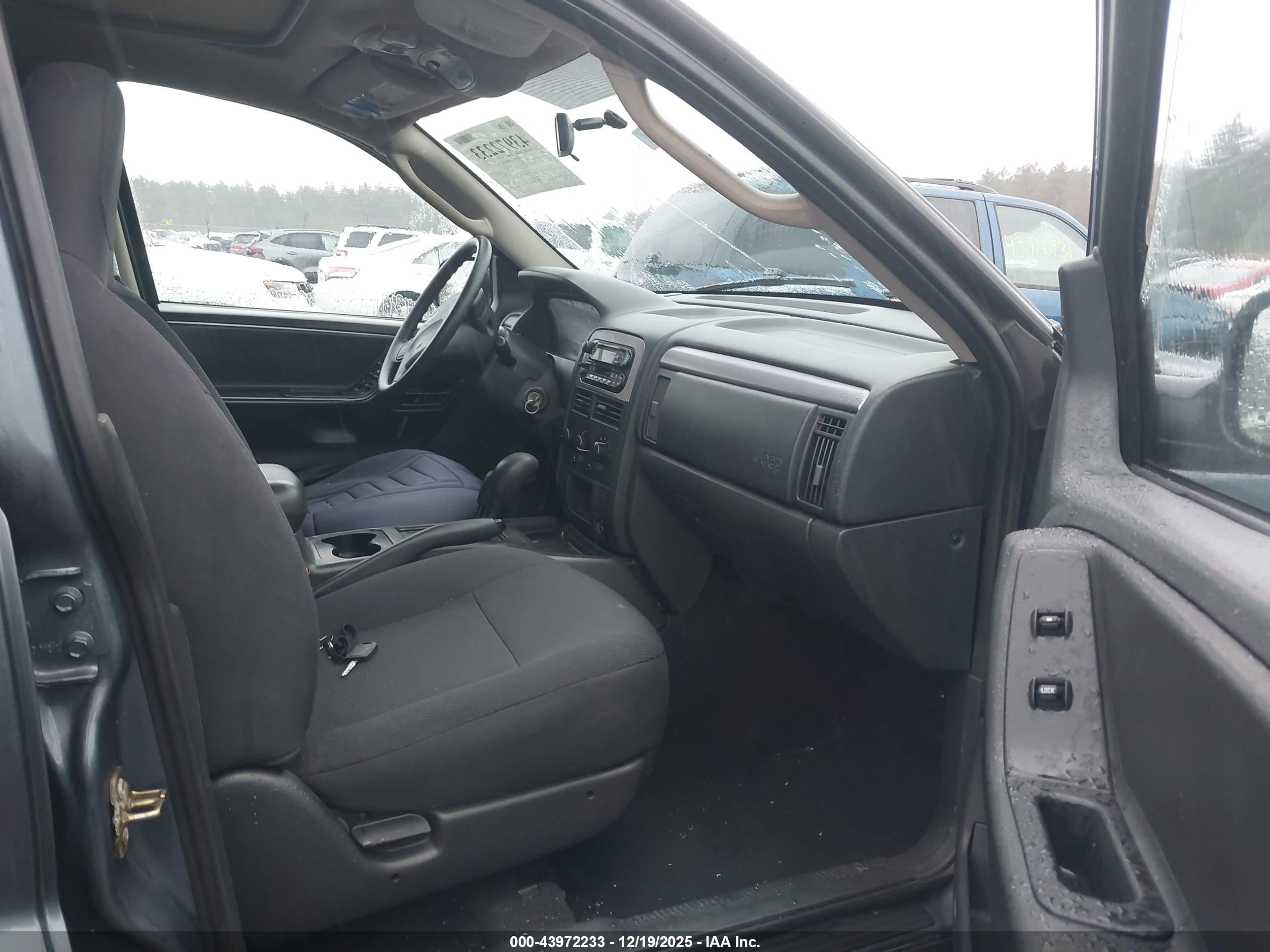 JEEP GRAND image 5