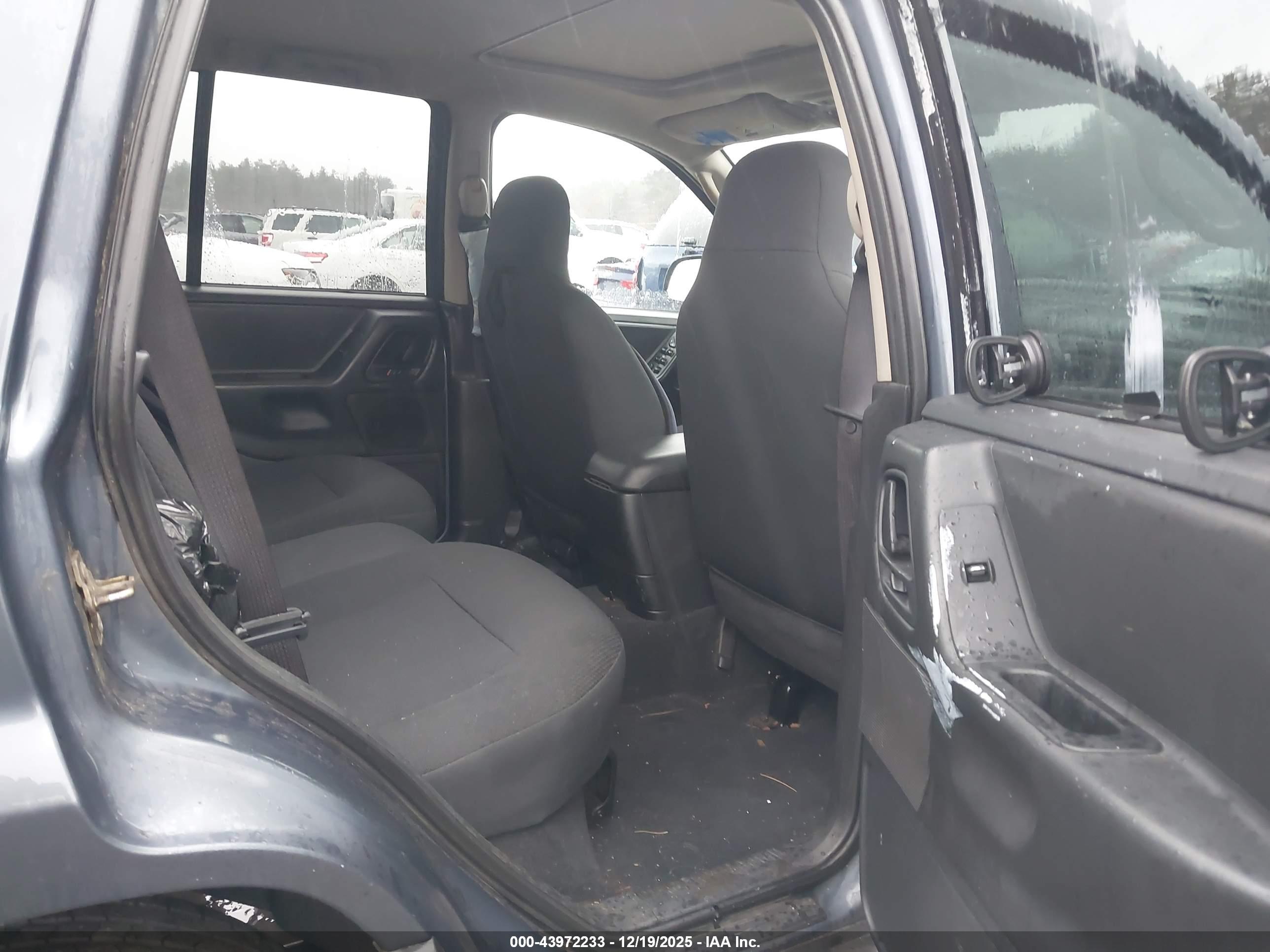 JEEP GRAND image 8