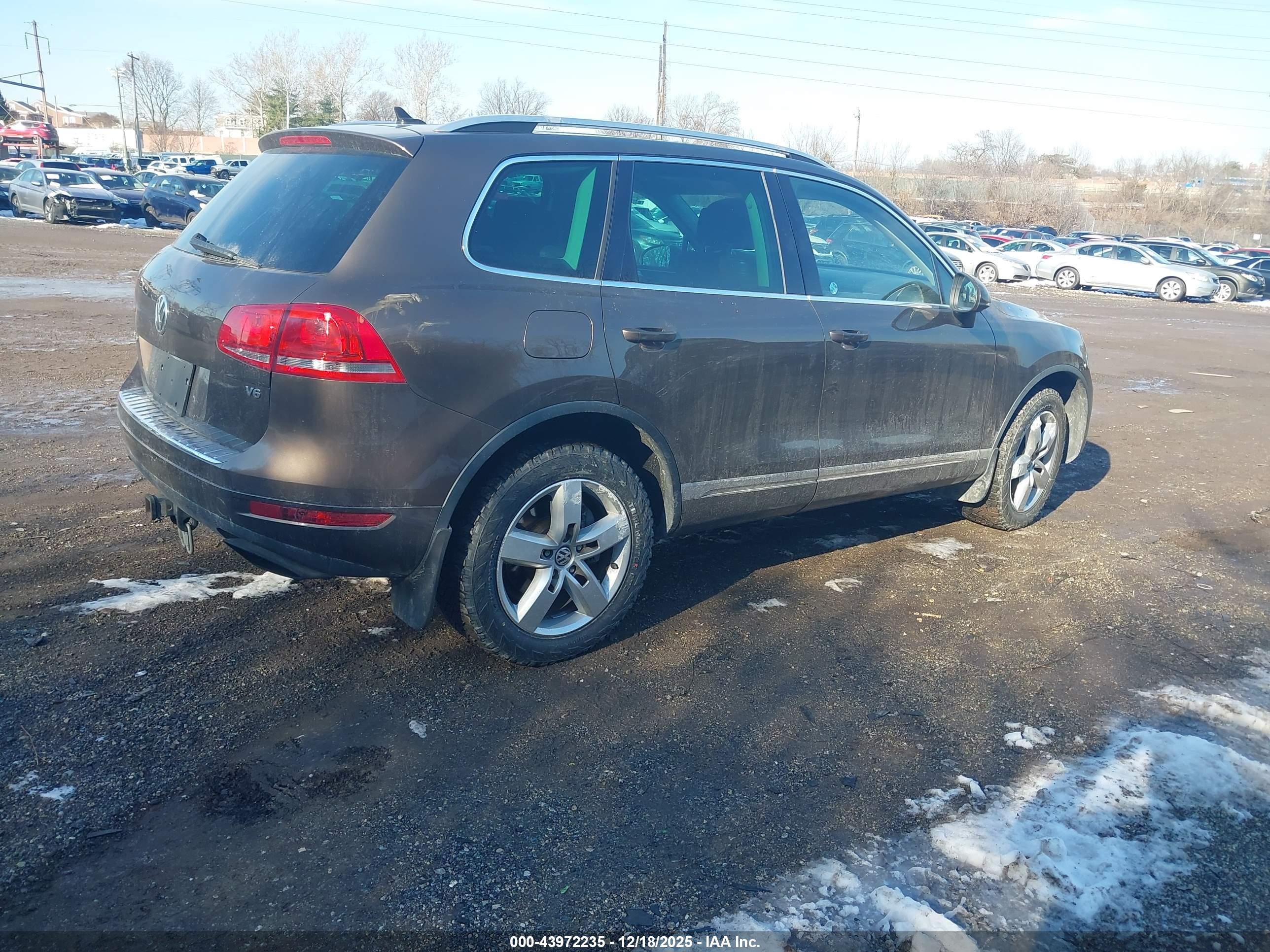 VOLKSWAGEN TOUAREG image 4