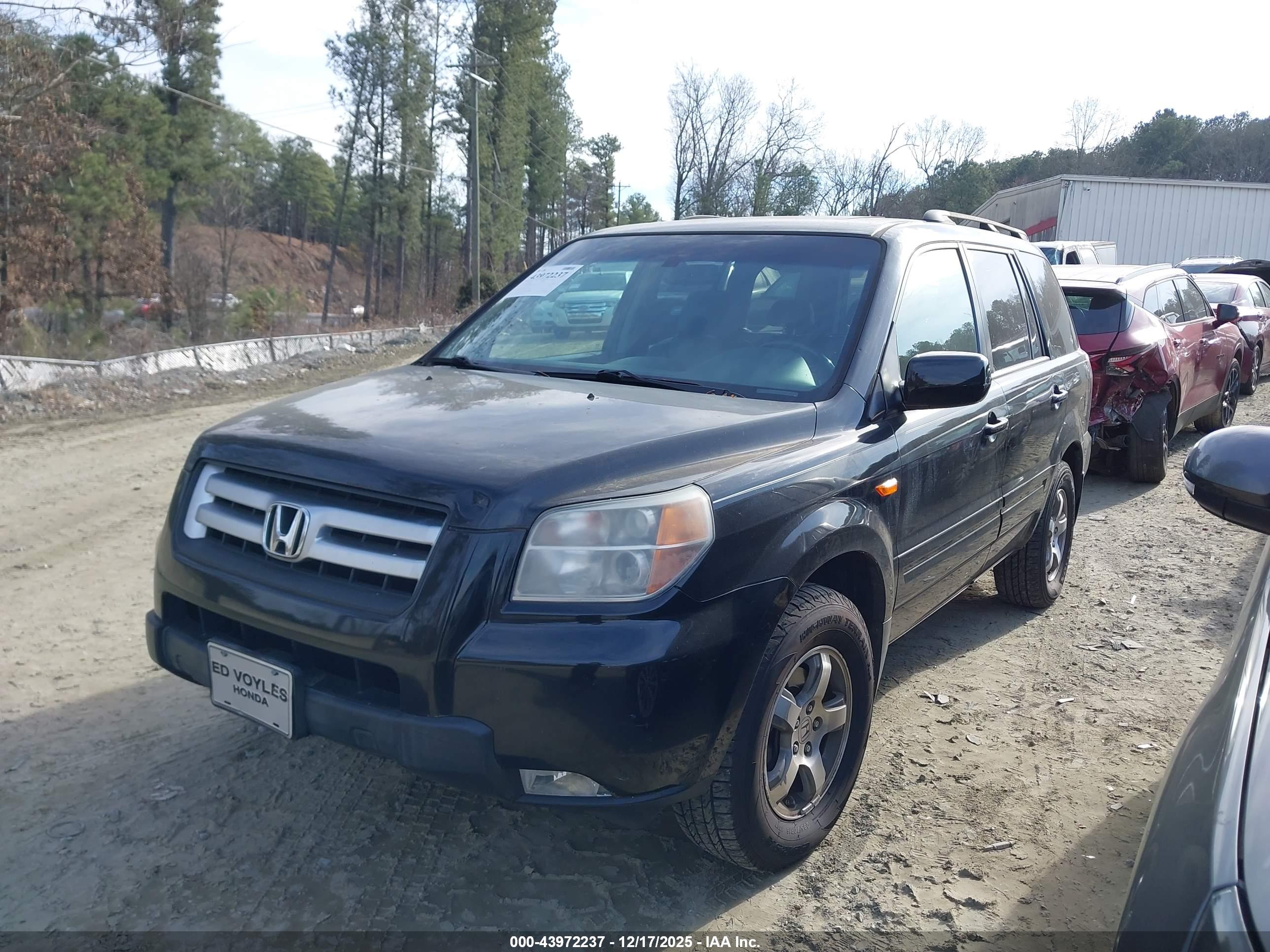 HONDA PILOT image 2