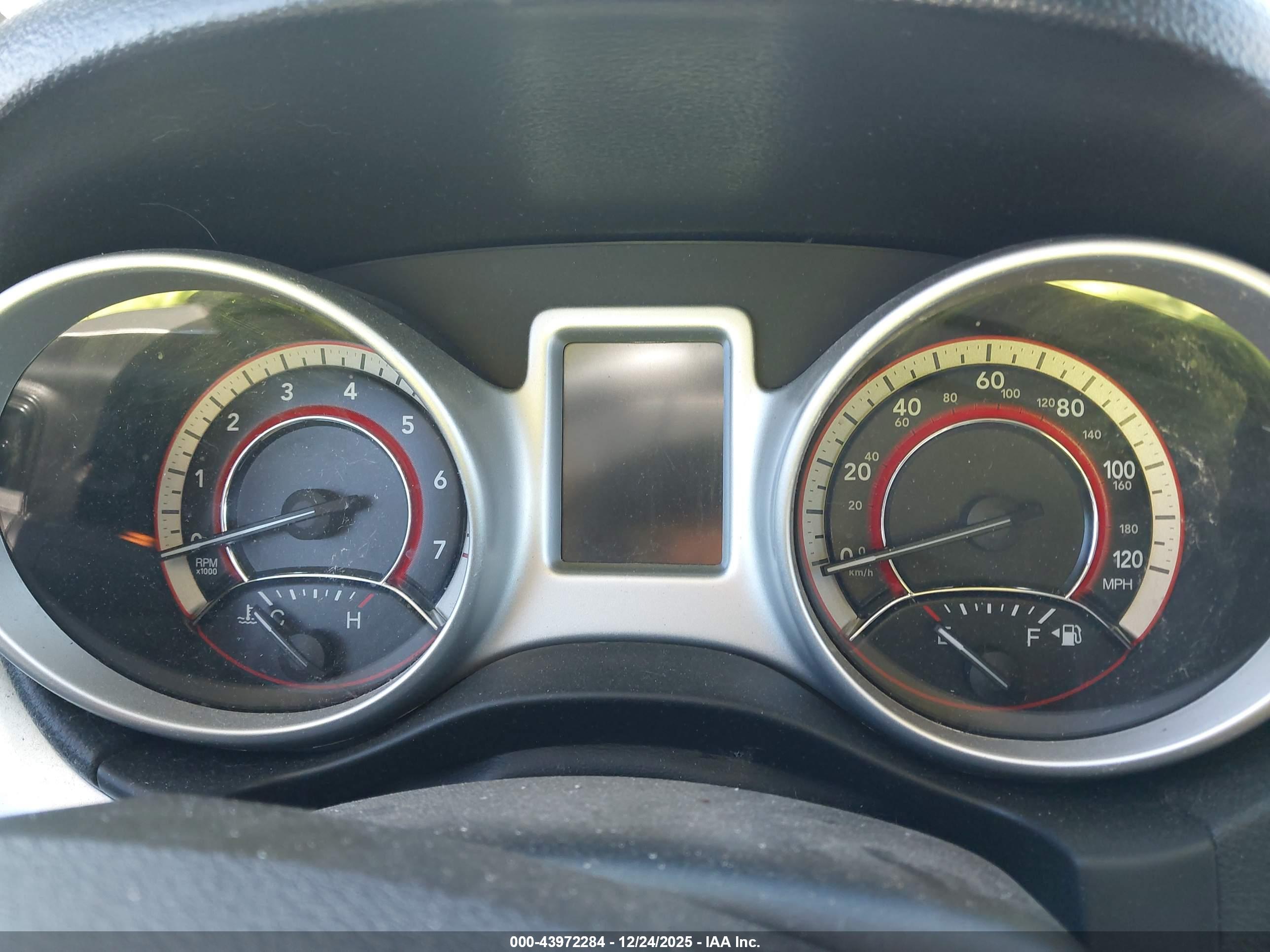 DODGE JOURNEY image 7