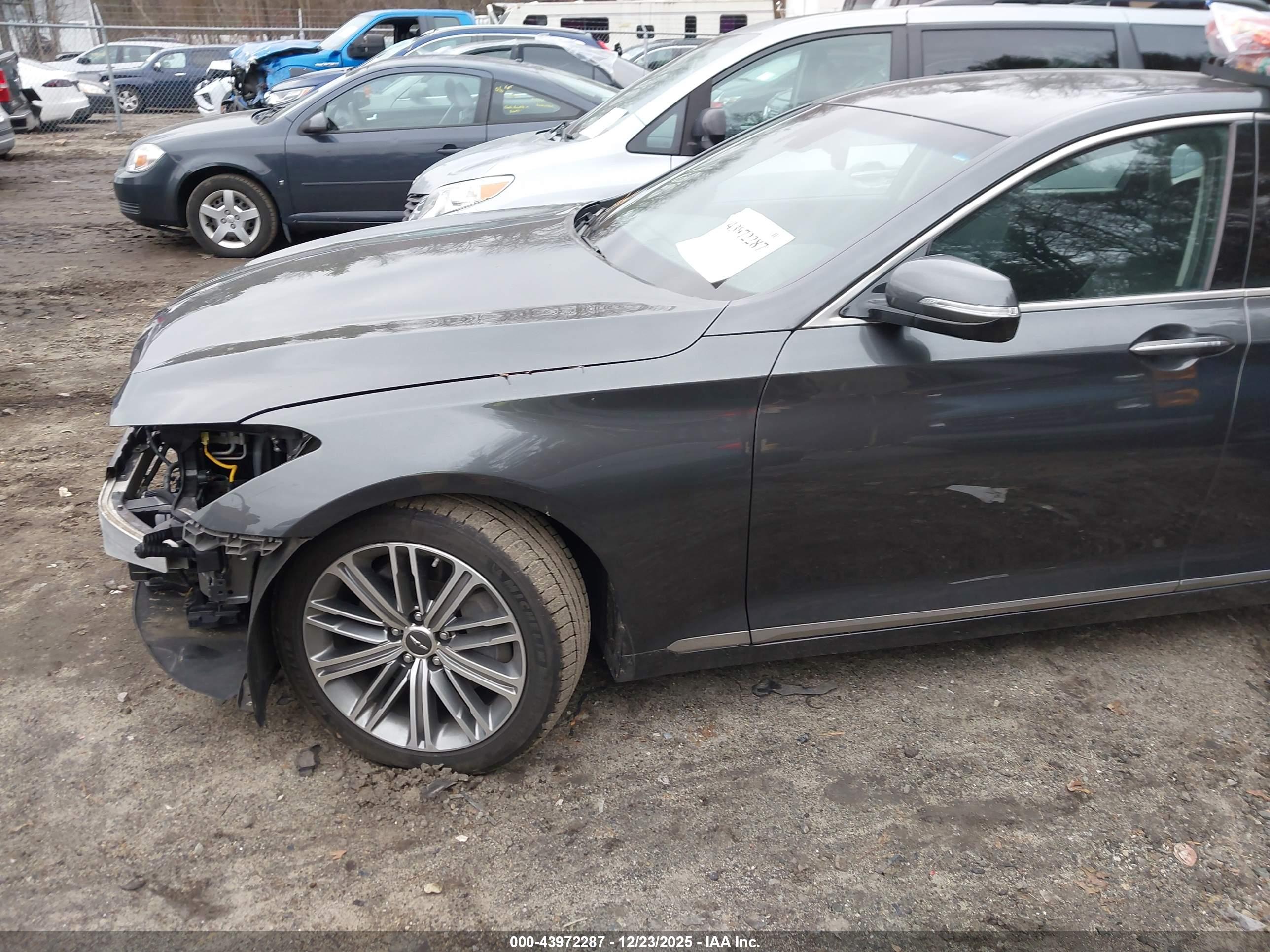 GENESIS G80 image 2