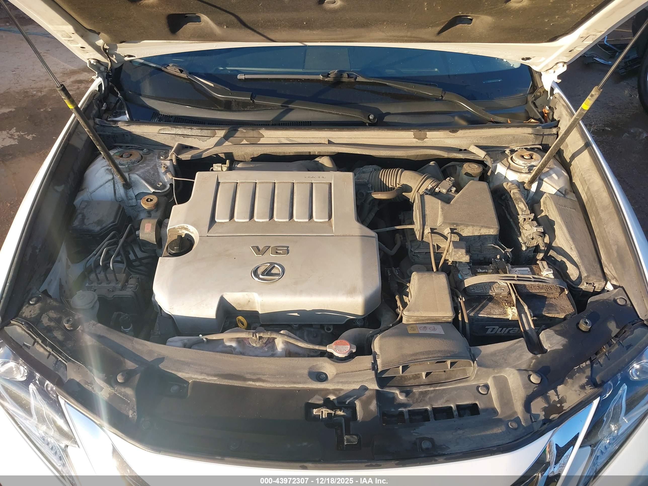 LEXUS ES image 10