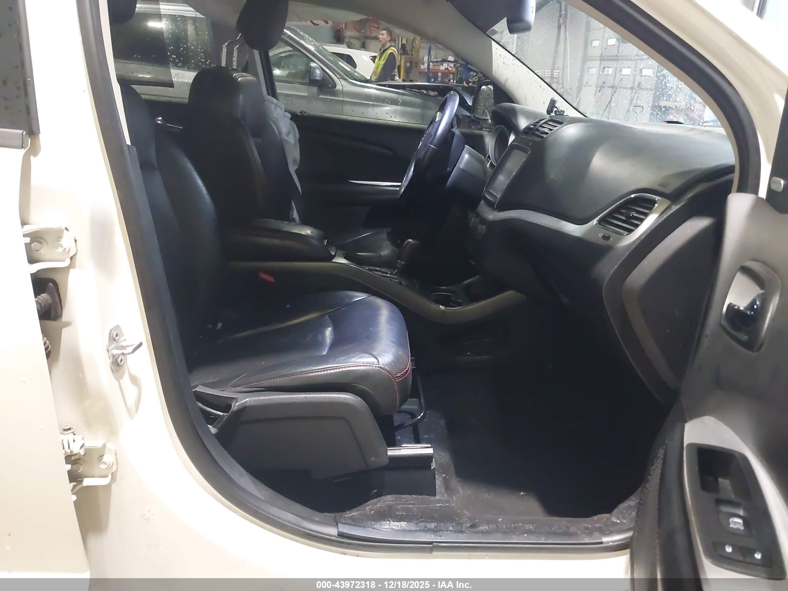 DODGE JOURNEY image 5