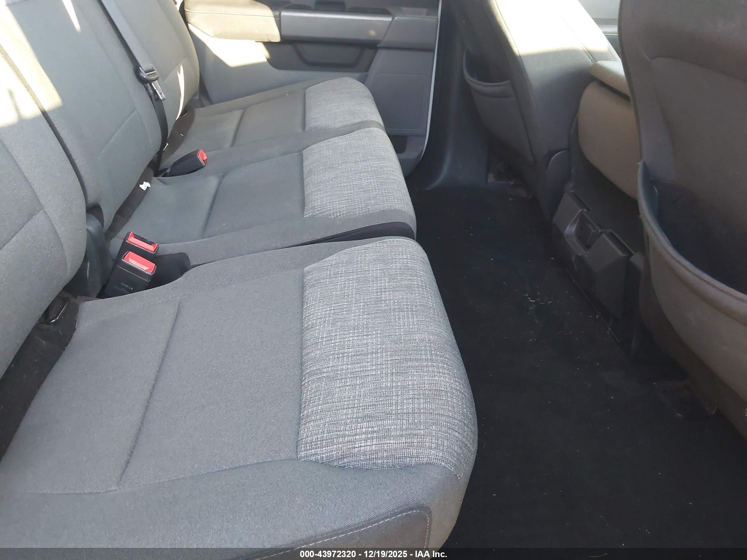 FORD F-150 image 8