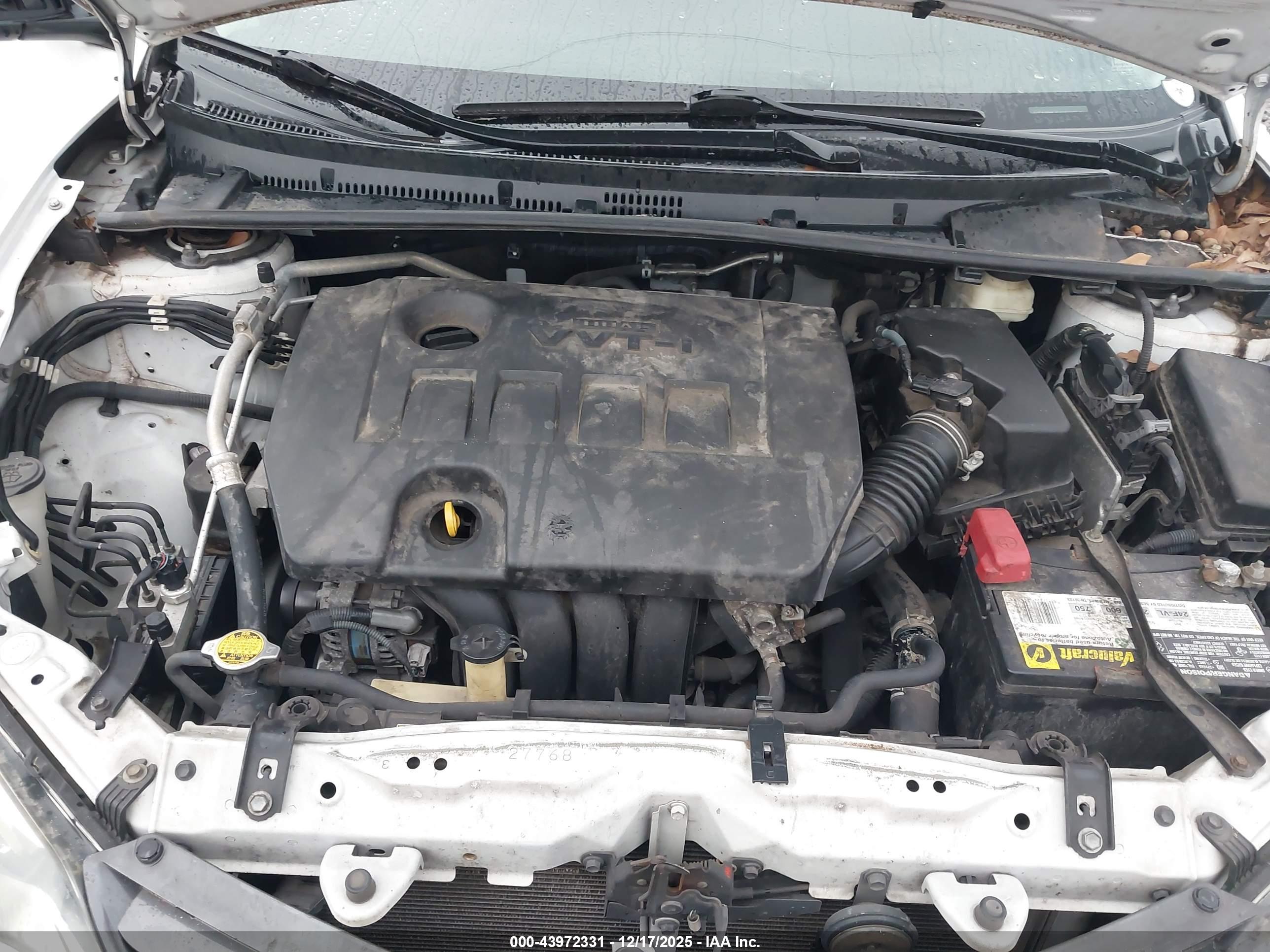 TOYOTA COROLLA image 10