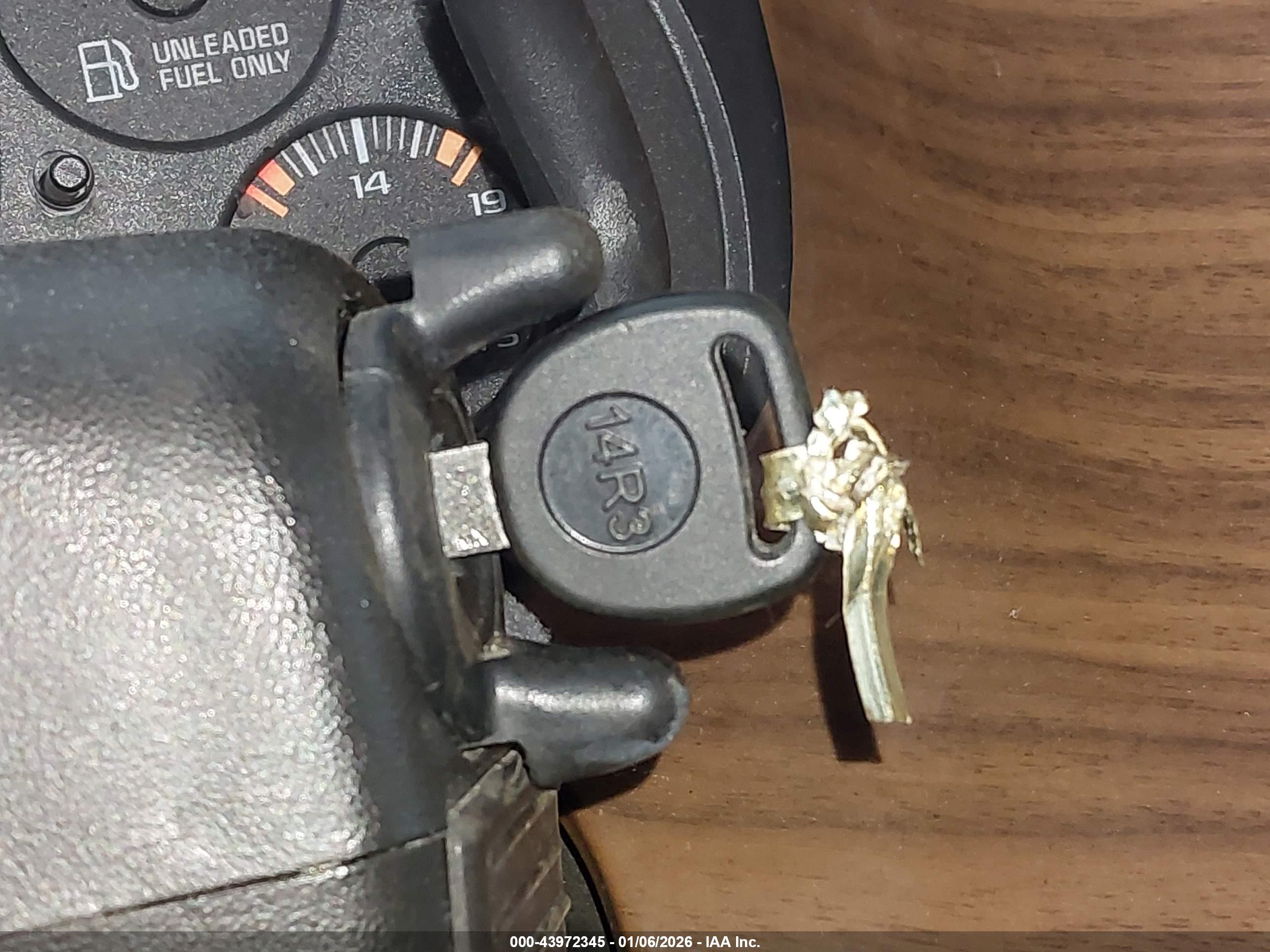 CHEVROLET EXPRESS image 11
