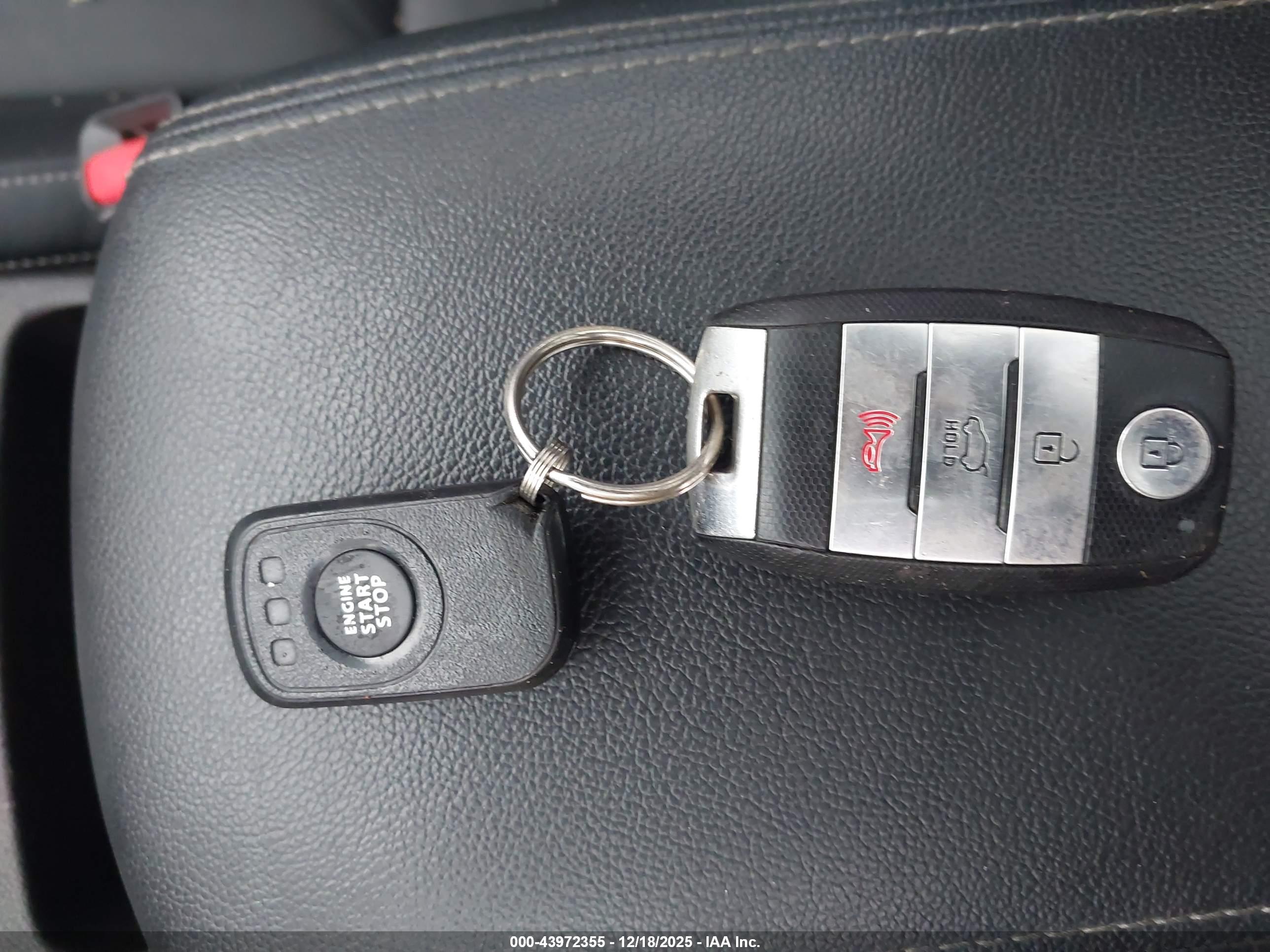 KIA SPORTAGE image 11