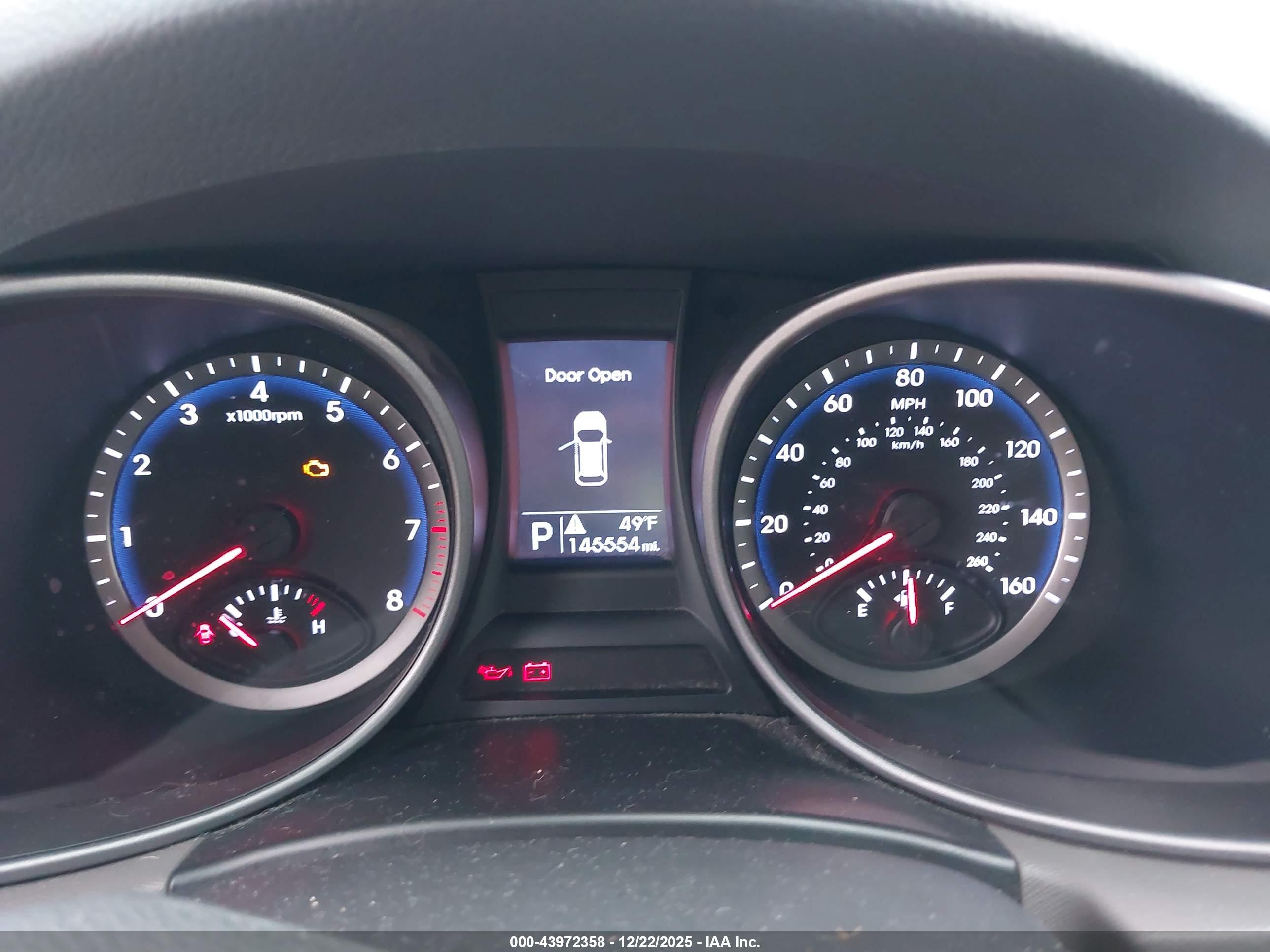 HYUNDAI SANTA image 7