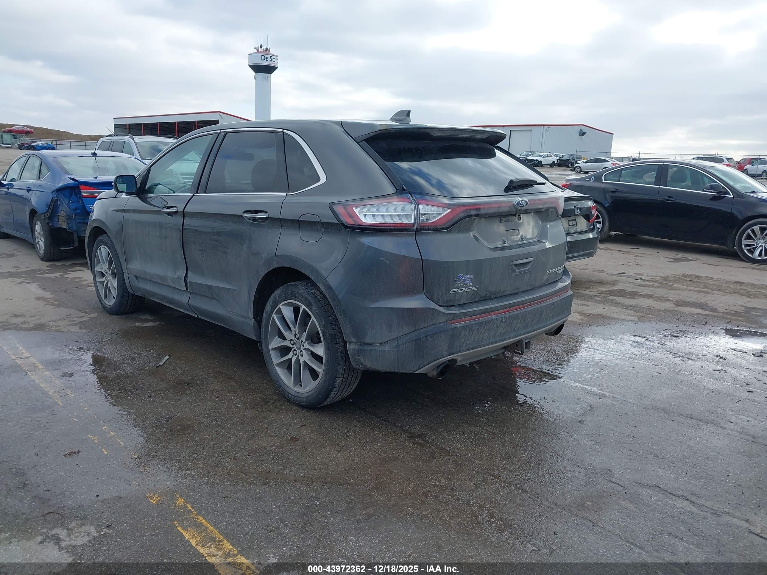 FORD EDGE image 3