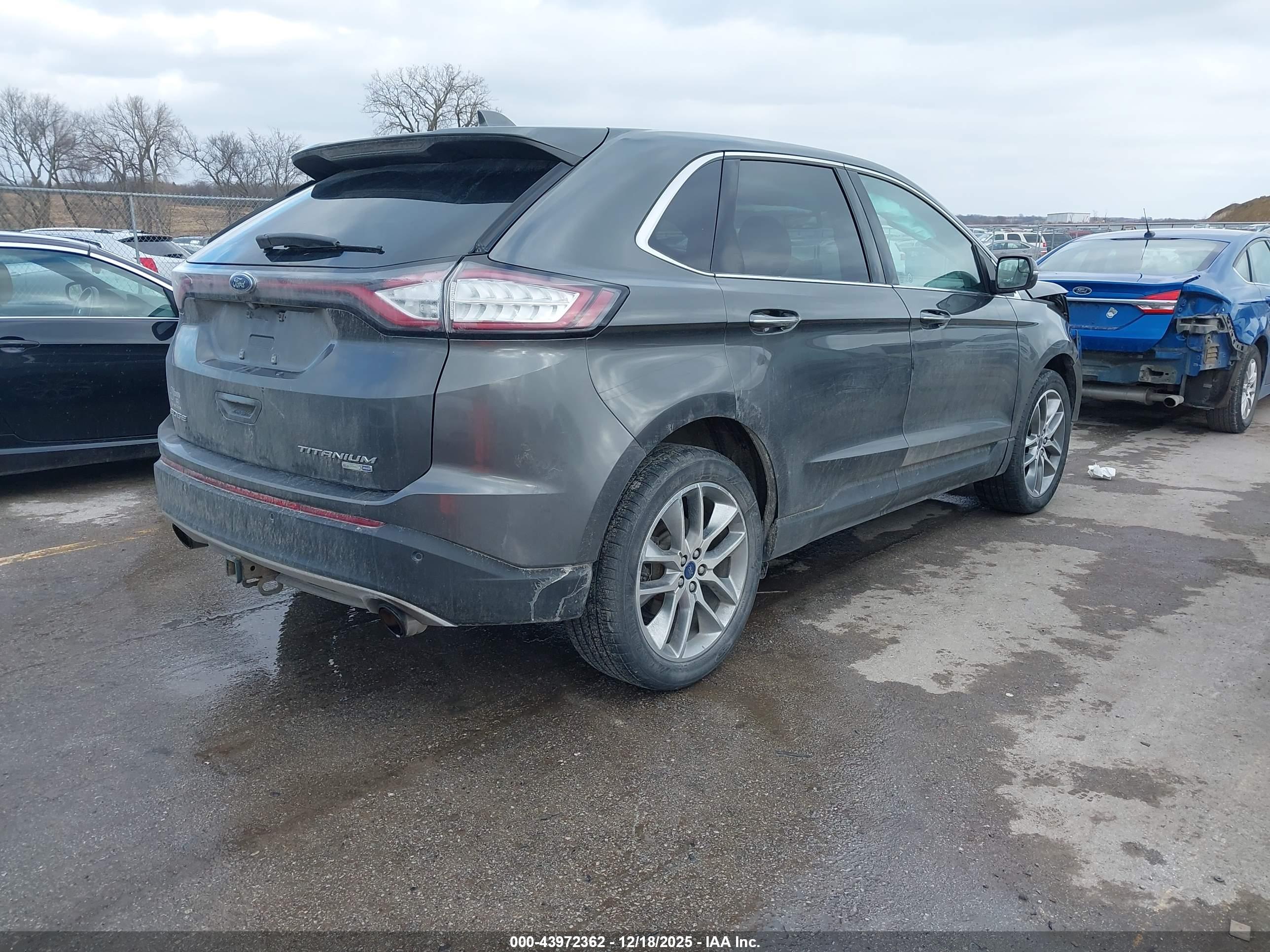 FORD EDGE image 4
