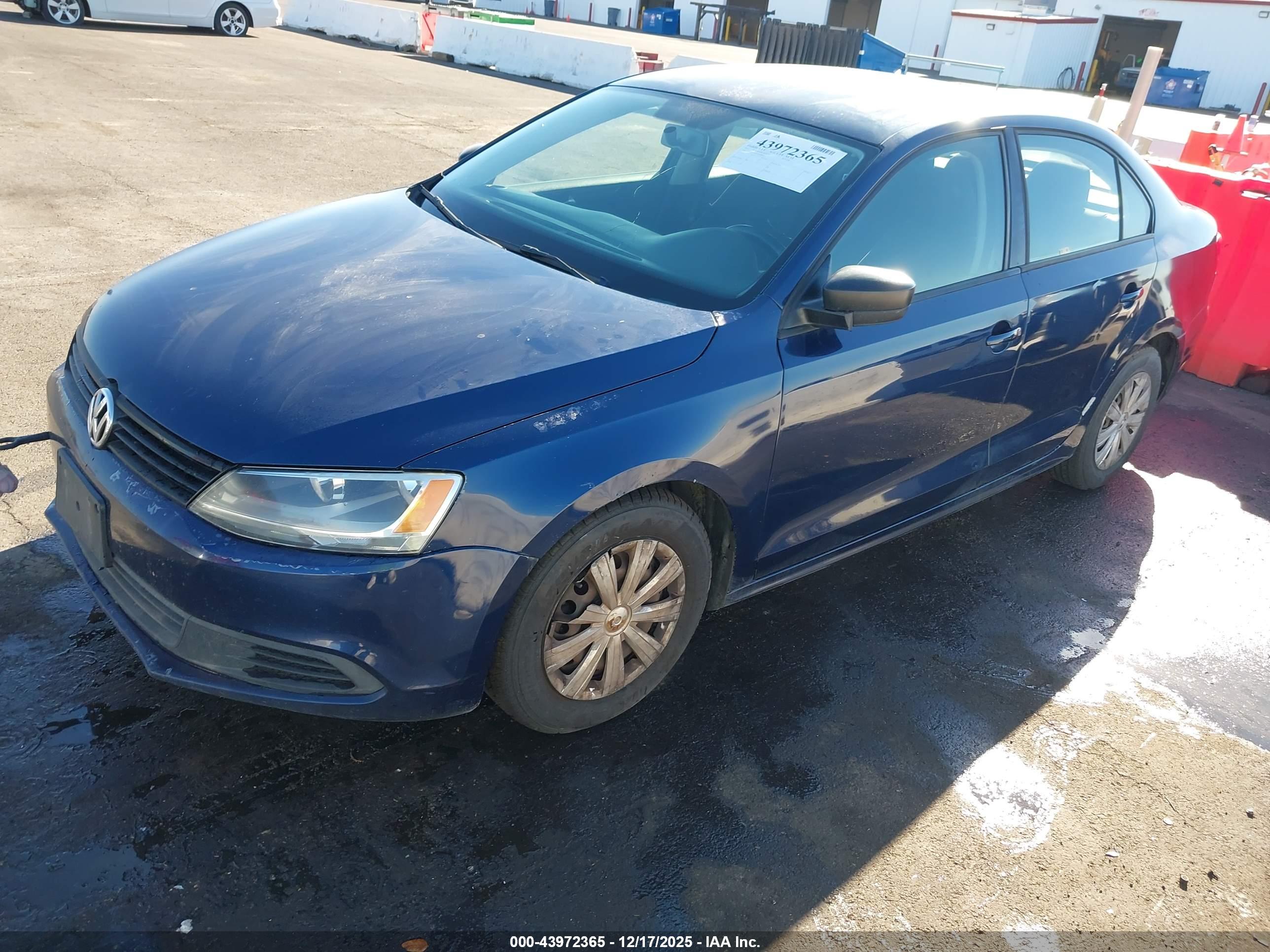 VOLKSWAGEN JETTA image 6
