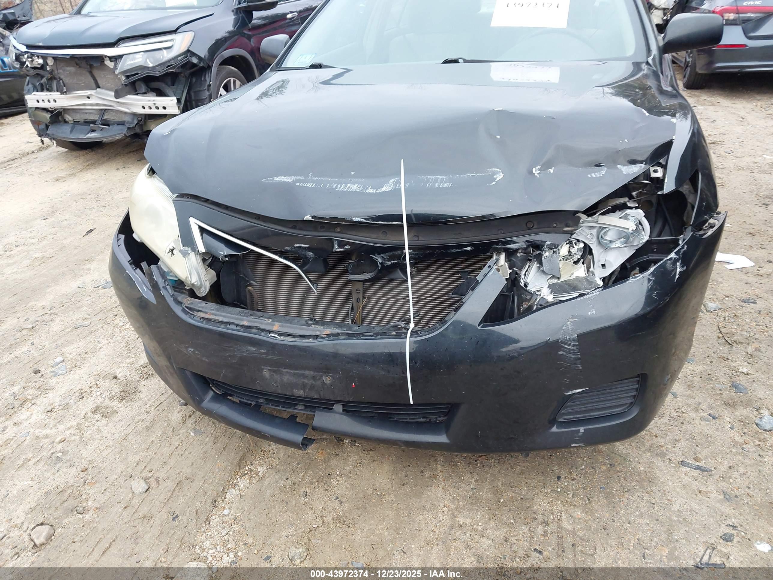 TOYOTA CAMRY image 6
