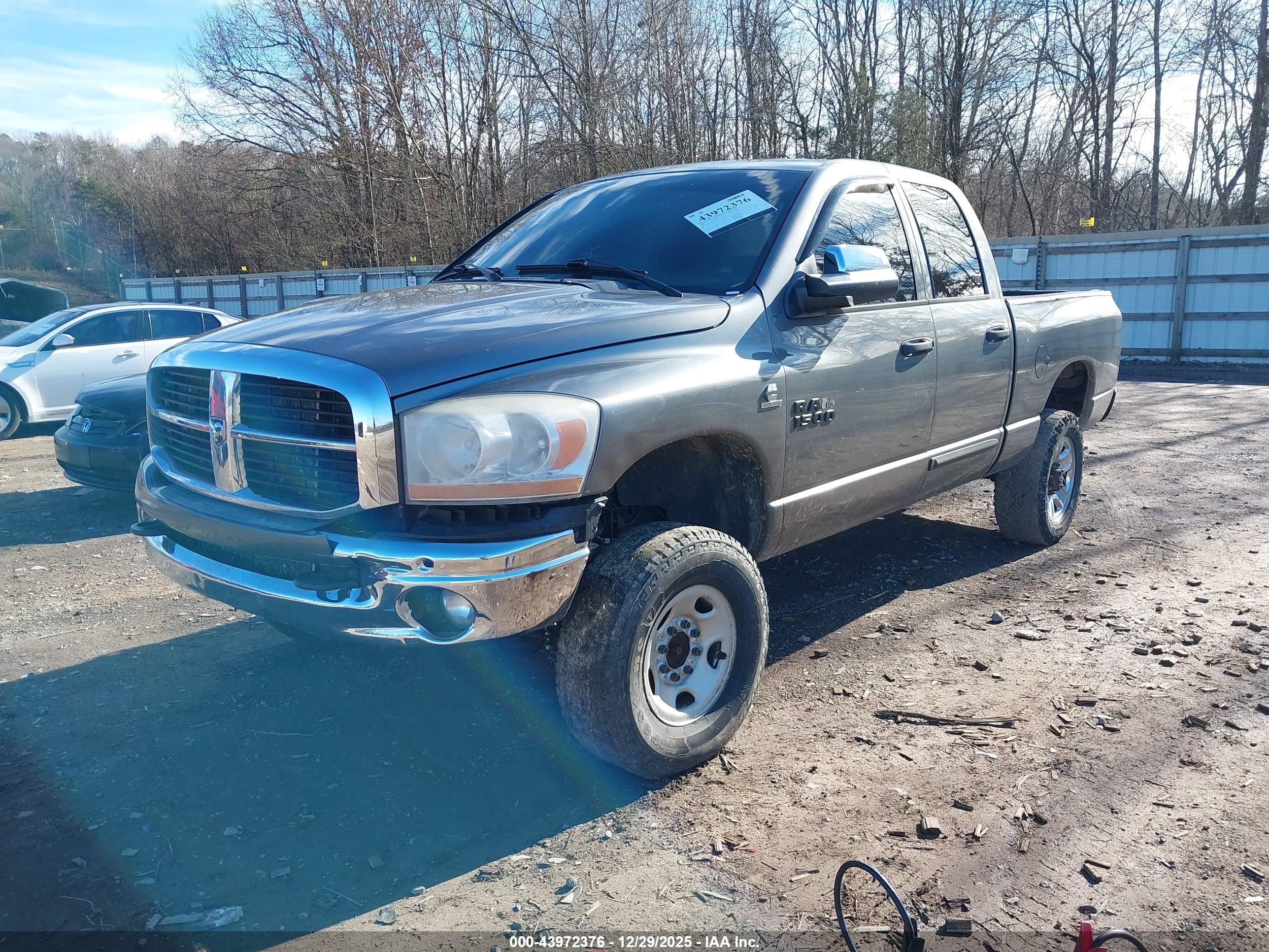 DODGE RAM image 2