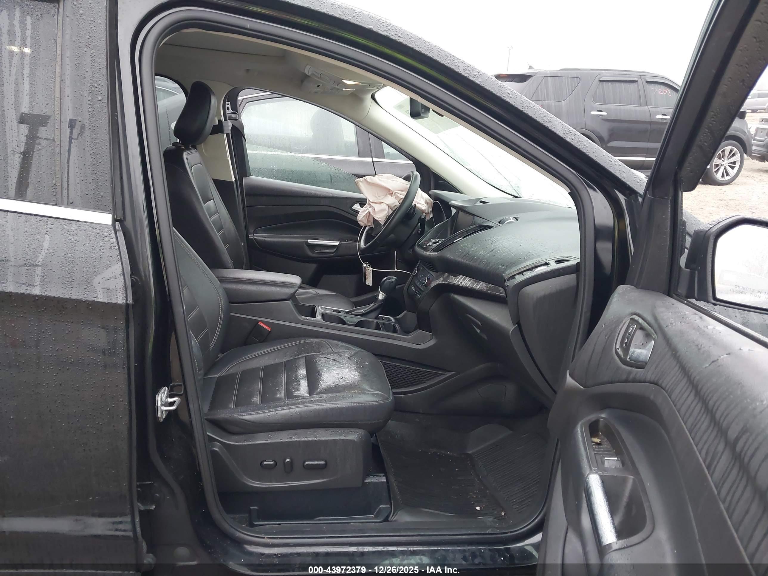 FORD ESCAPE image 5