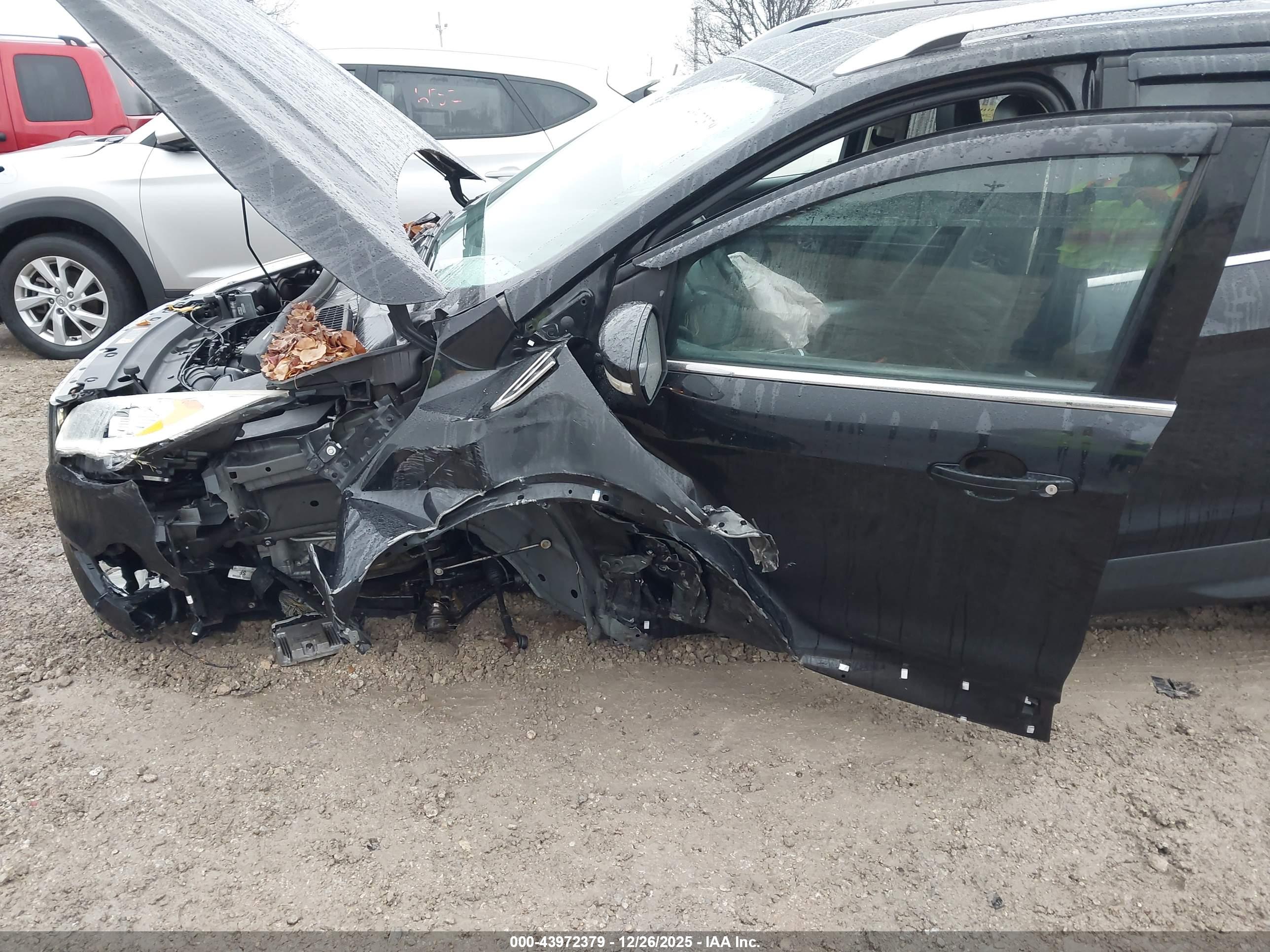 FORD ESCAPE image 6