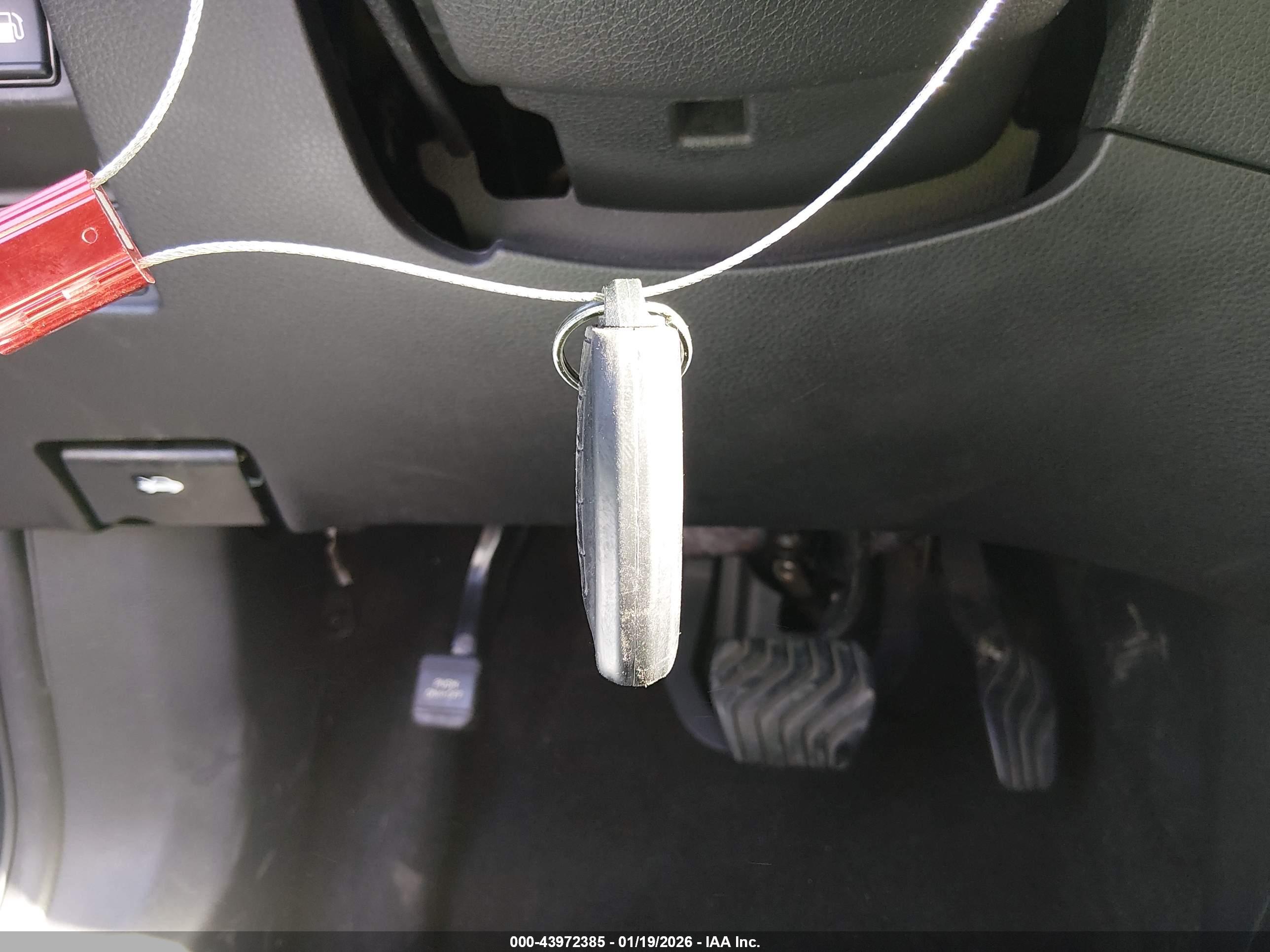 NISSAN ROGUE image 11